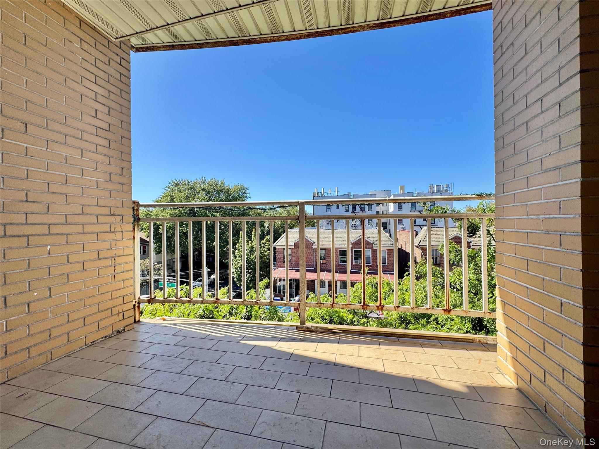 9305 37th Avenue, Unit 3C photo 6