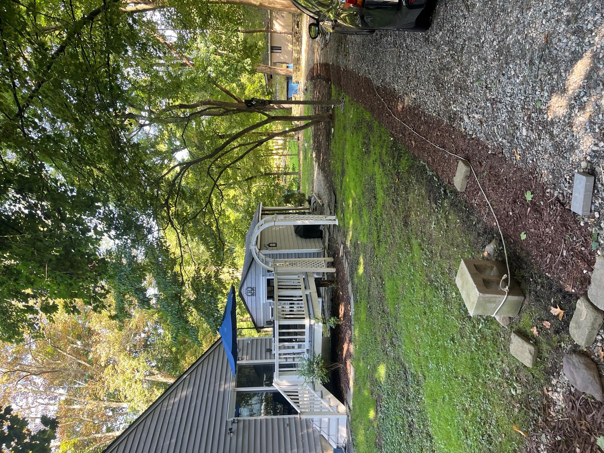 17 Lakelands Avenue – For Sale photo 4
