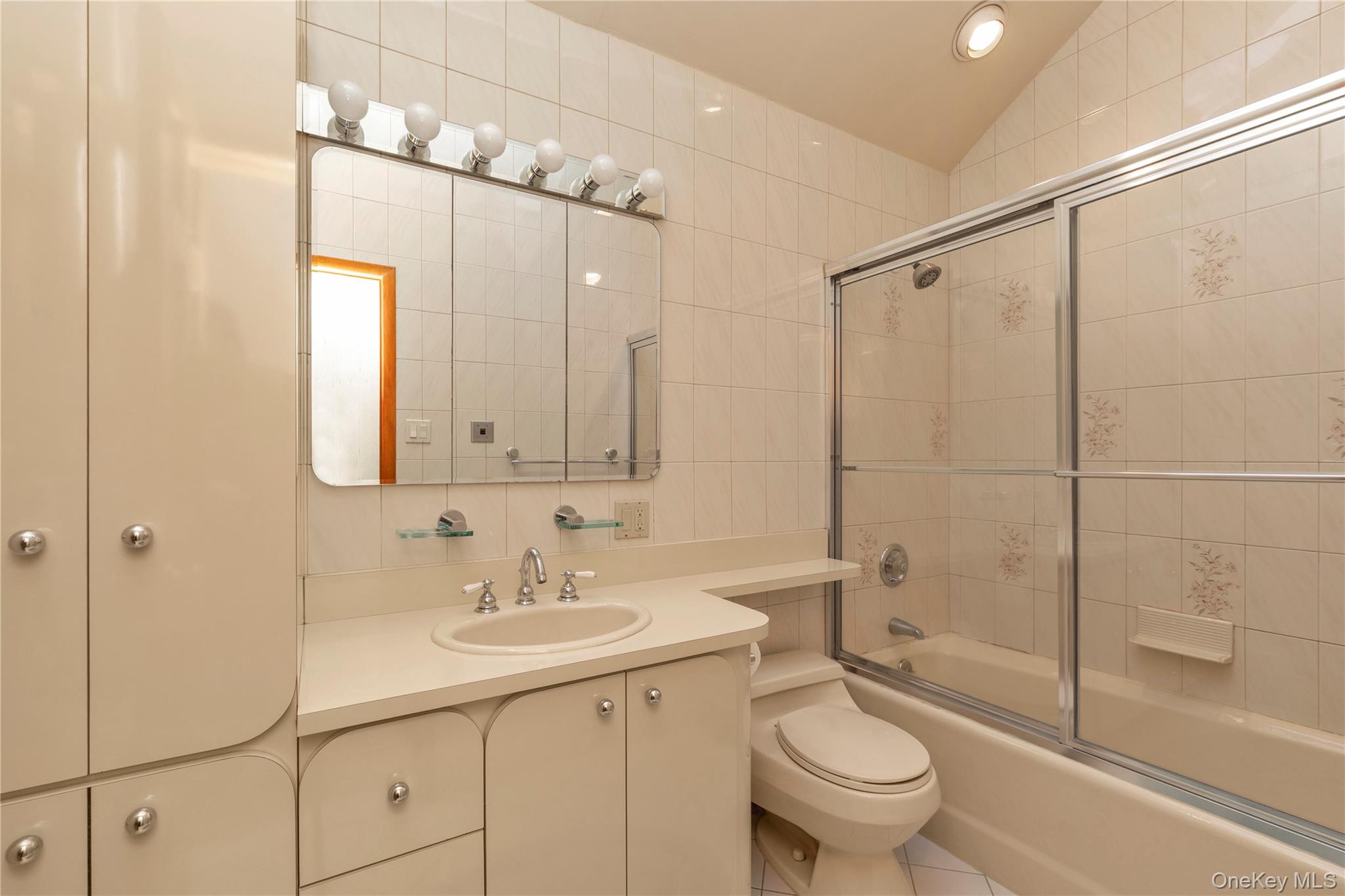 10 Sunset Avenue – For Sale photo 20