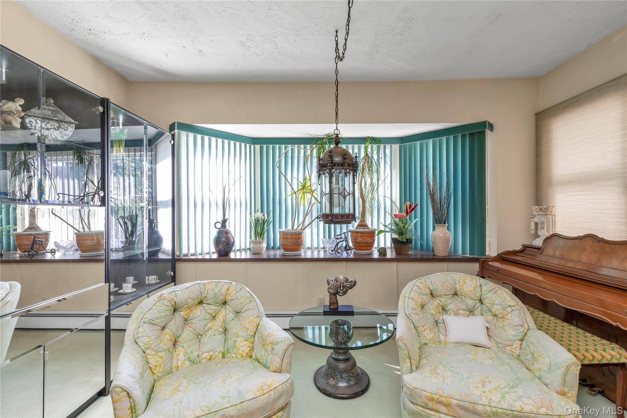 10 Sunset Avenue – For Sale photo 3