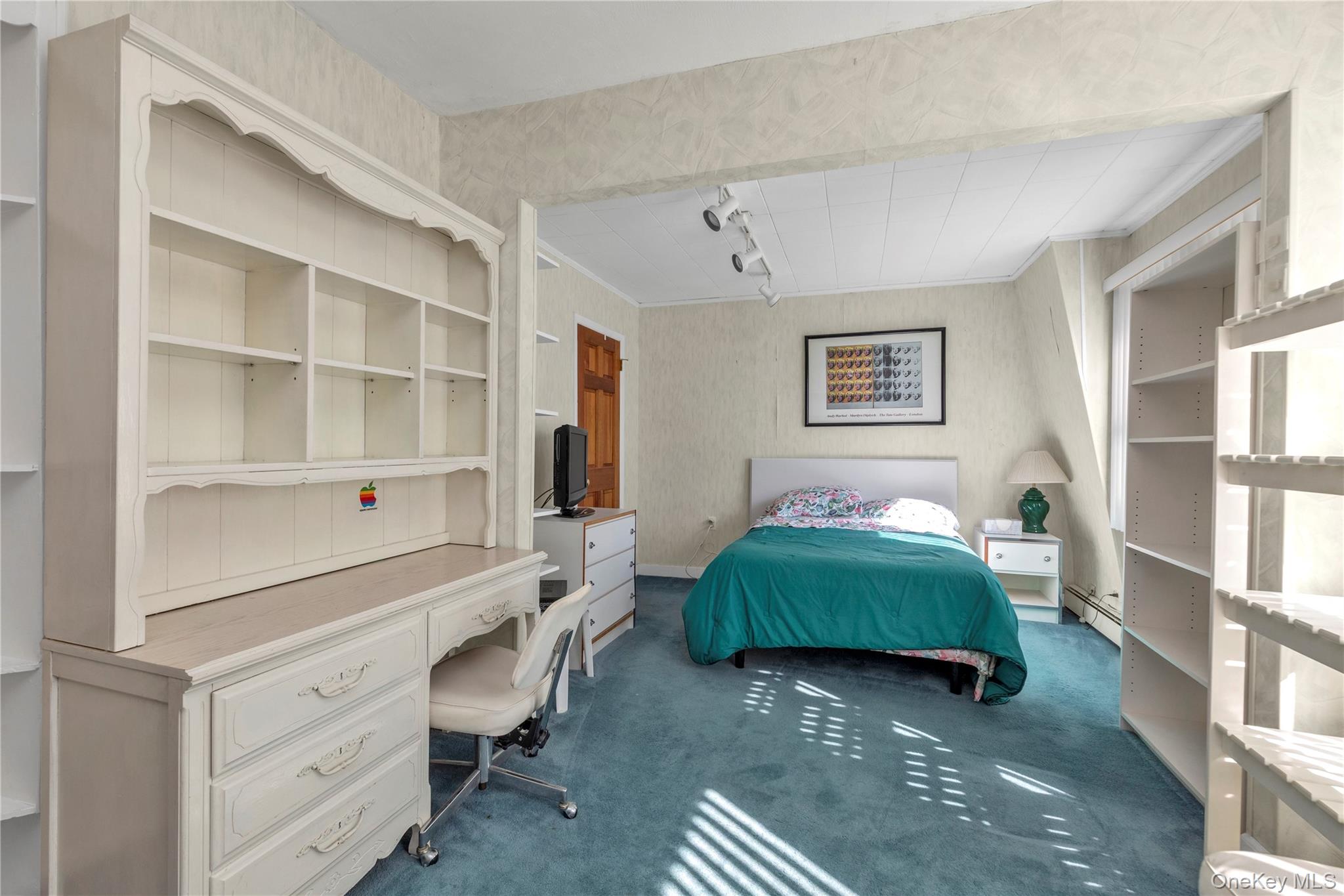 10 Sunset Avenue – For Sale photo 17