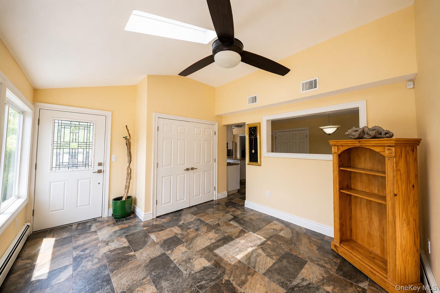 5434 Amboy Road – For Sale photo 32