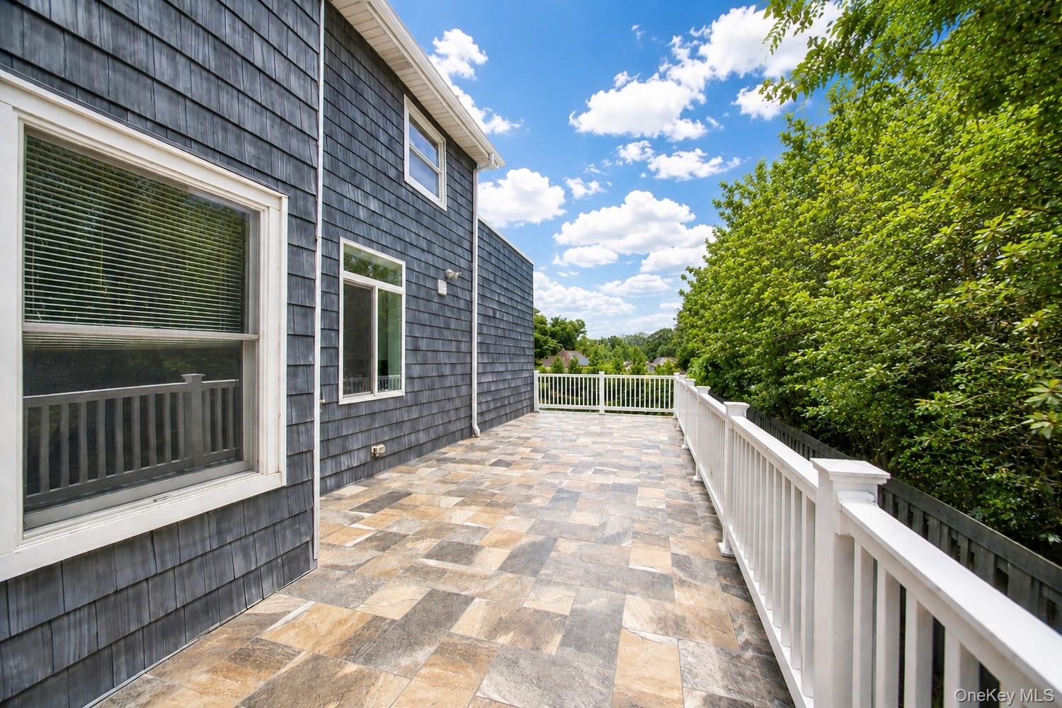 5434 Amboy Road – For Sale photo 10