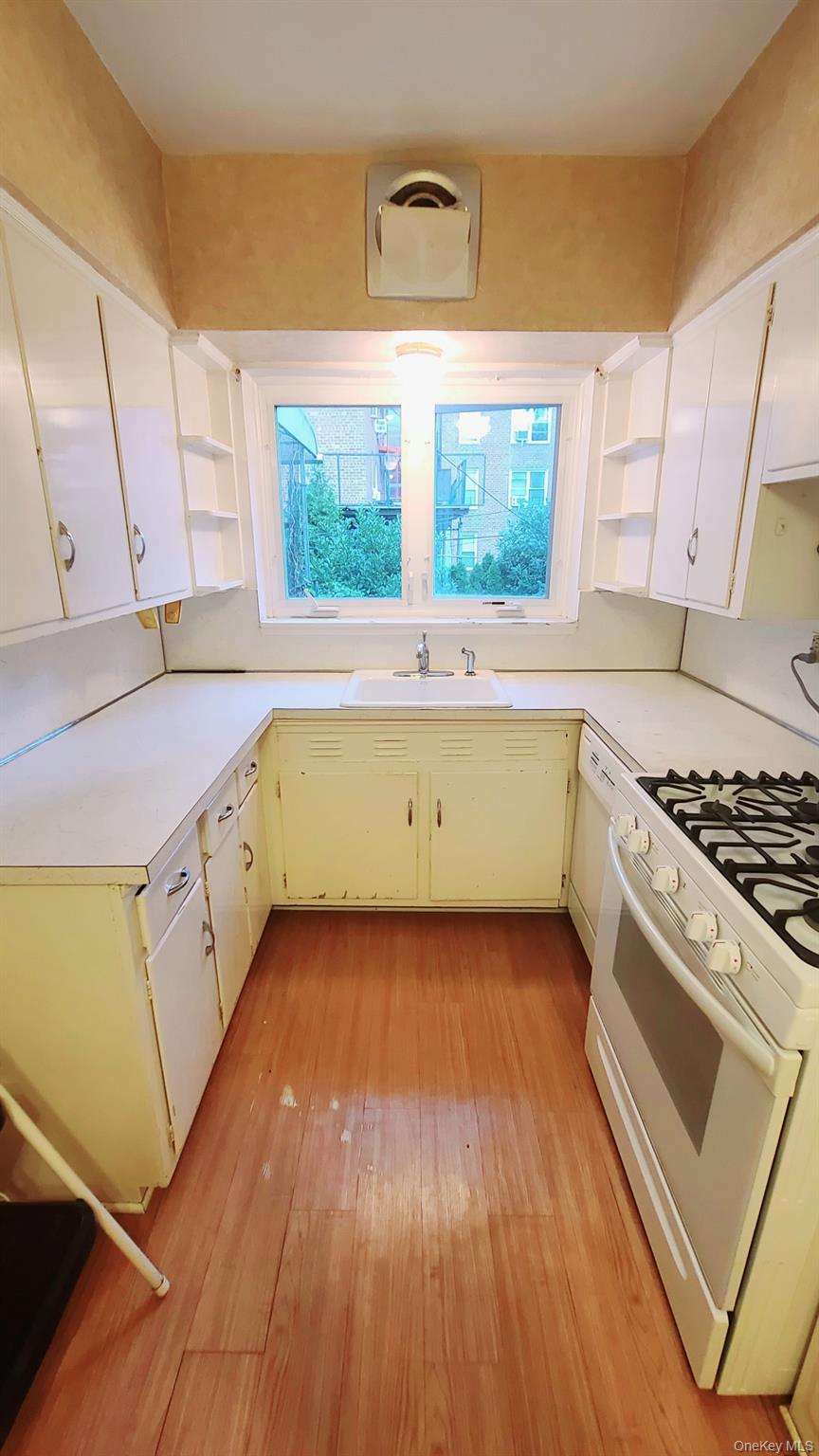 105-39 65th Road – For Rent photo 10
