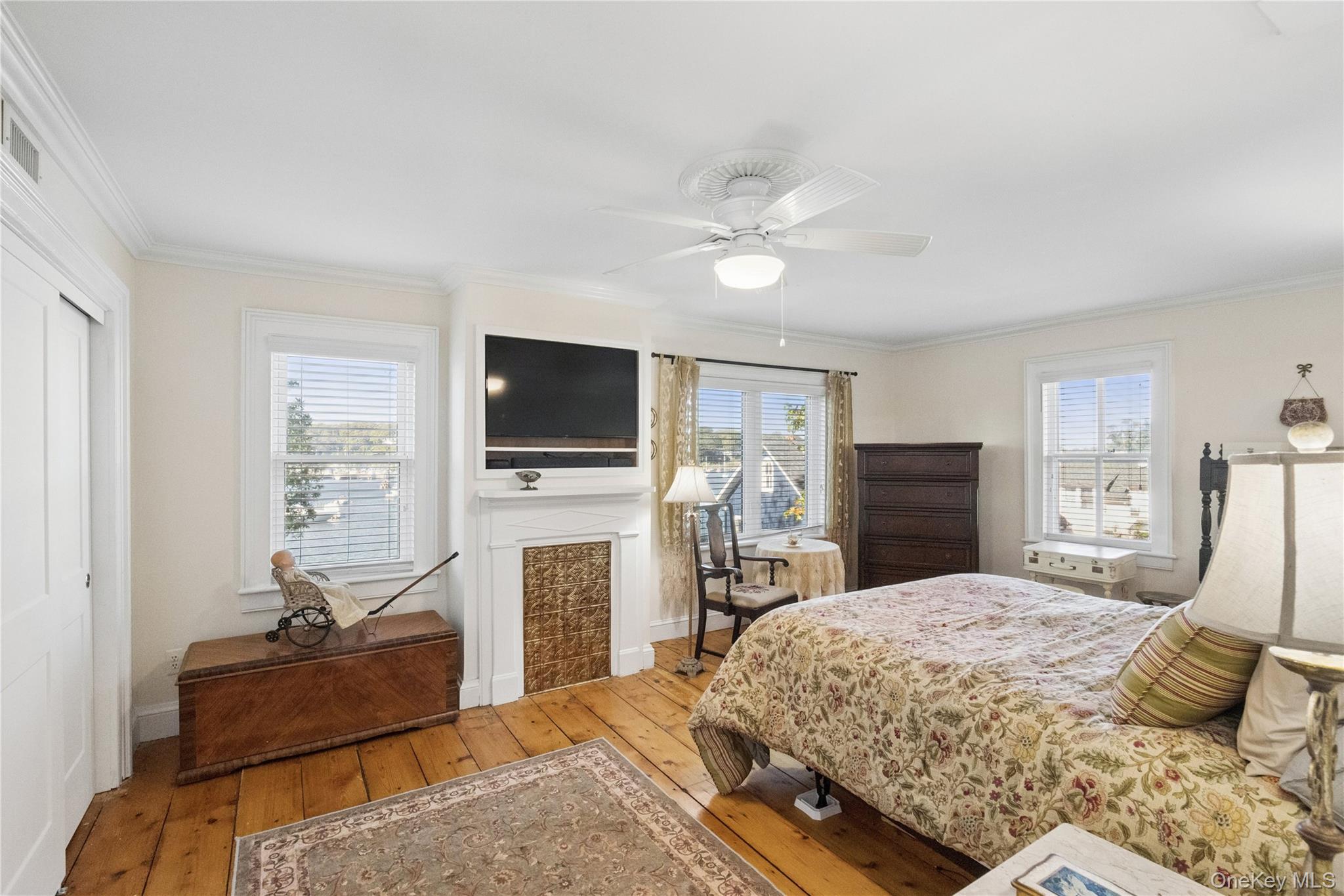 43 E. Shore Road – For Sale photo 33