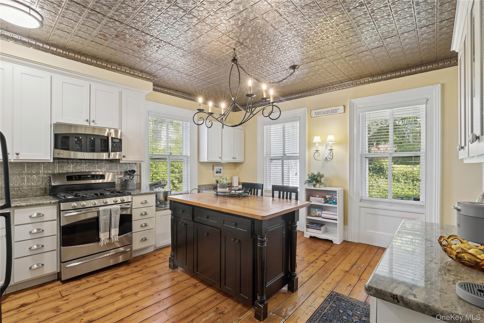 43 E. Shore Road – For Sale photo 16