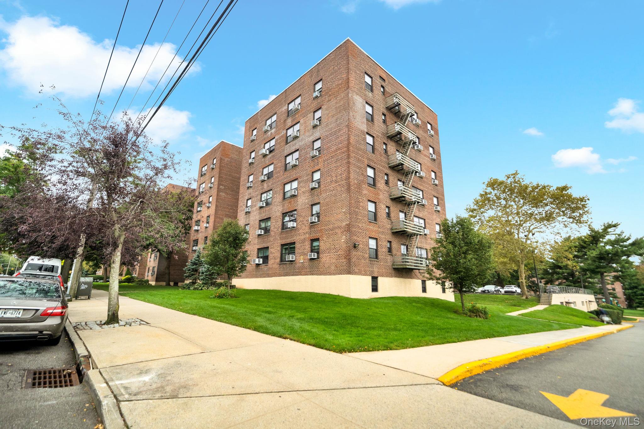 73-50 Bell Boulevard, Unit 4A photo 4