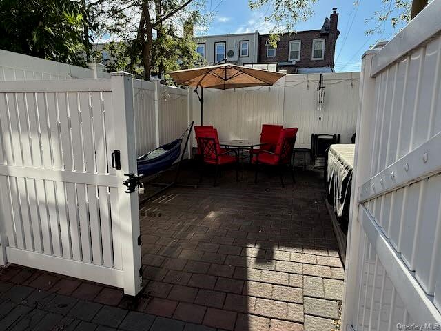 6414 83rd Place – For Sale photo 17