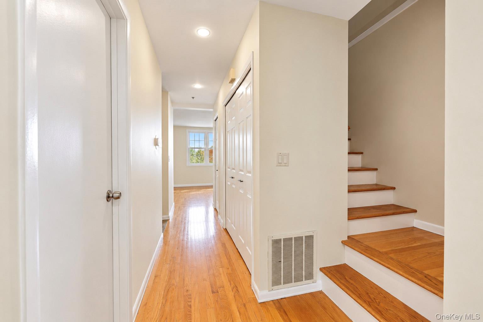 207 Sunset Boulevard, Unit 9207B photo 14
