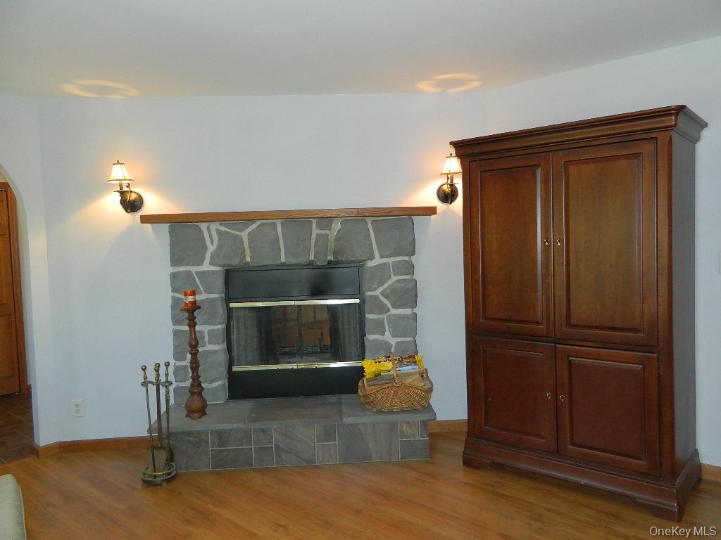 188 Hoyt Street – For Sale photo 16