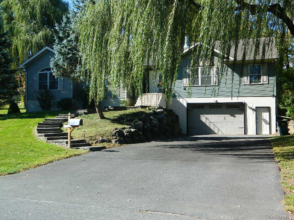 188 Hoyt Street – For Sale photo 3