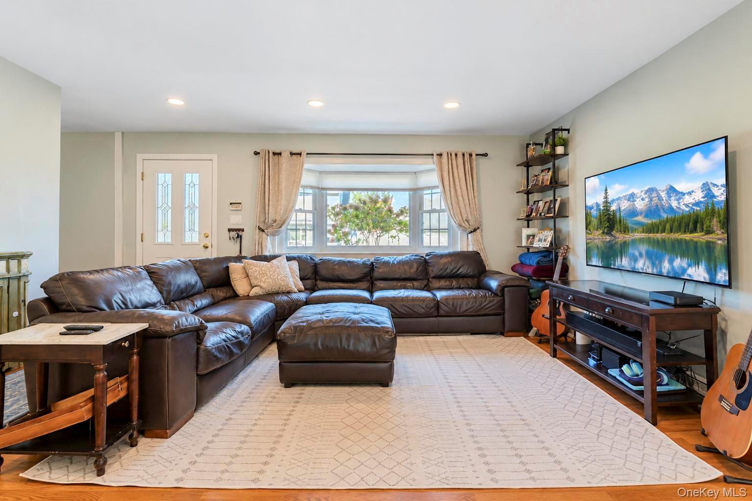4027 Jean Avenue – For Sale photo 4