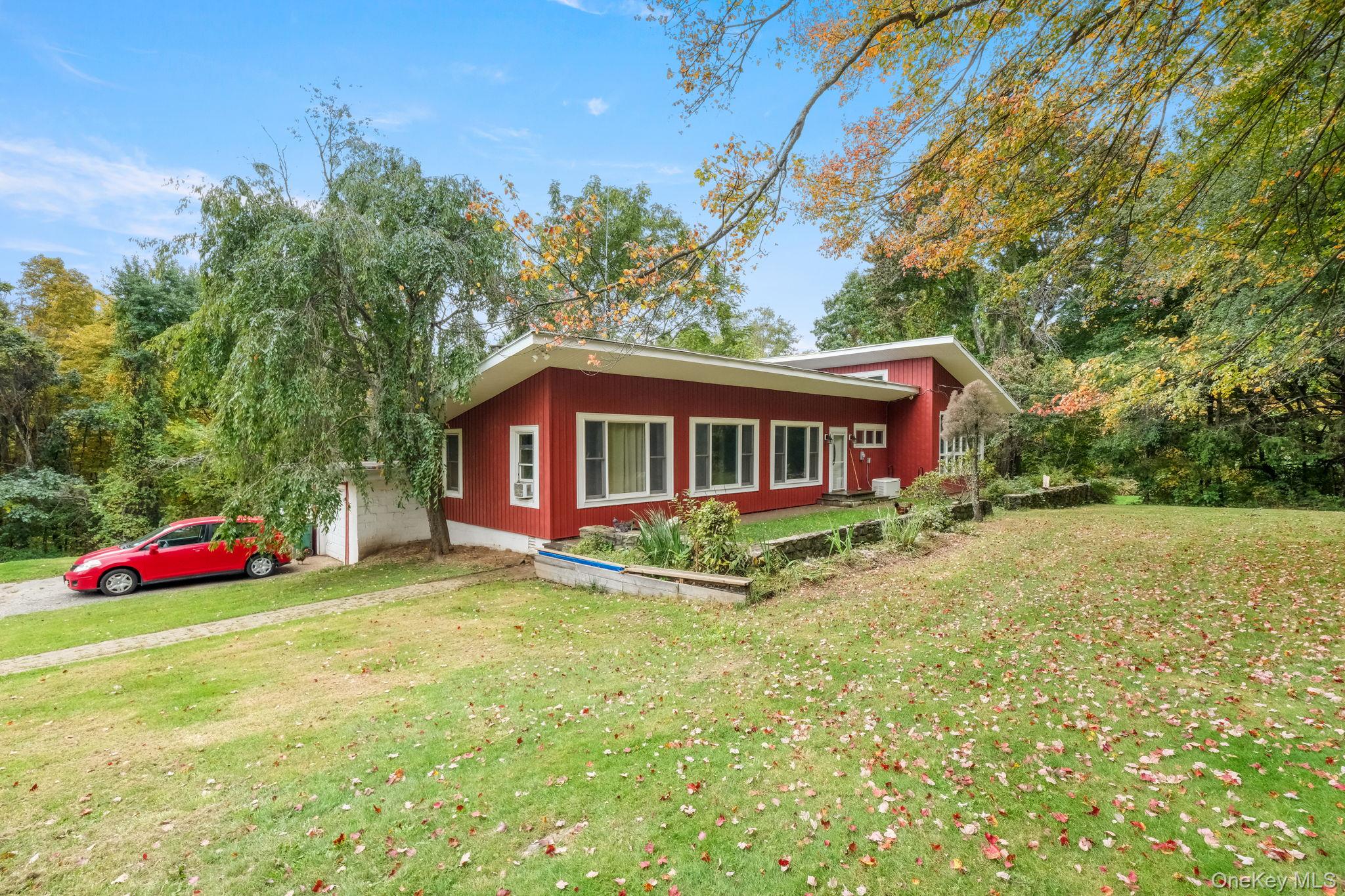 21 Meads Lane – For Sale photo 3