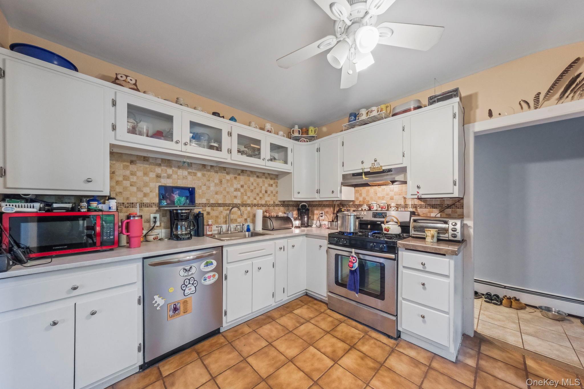21 Meads Lane – For Sale photo 13