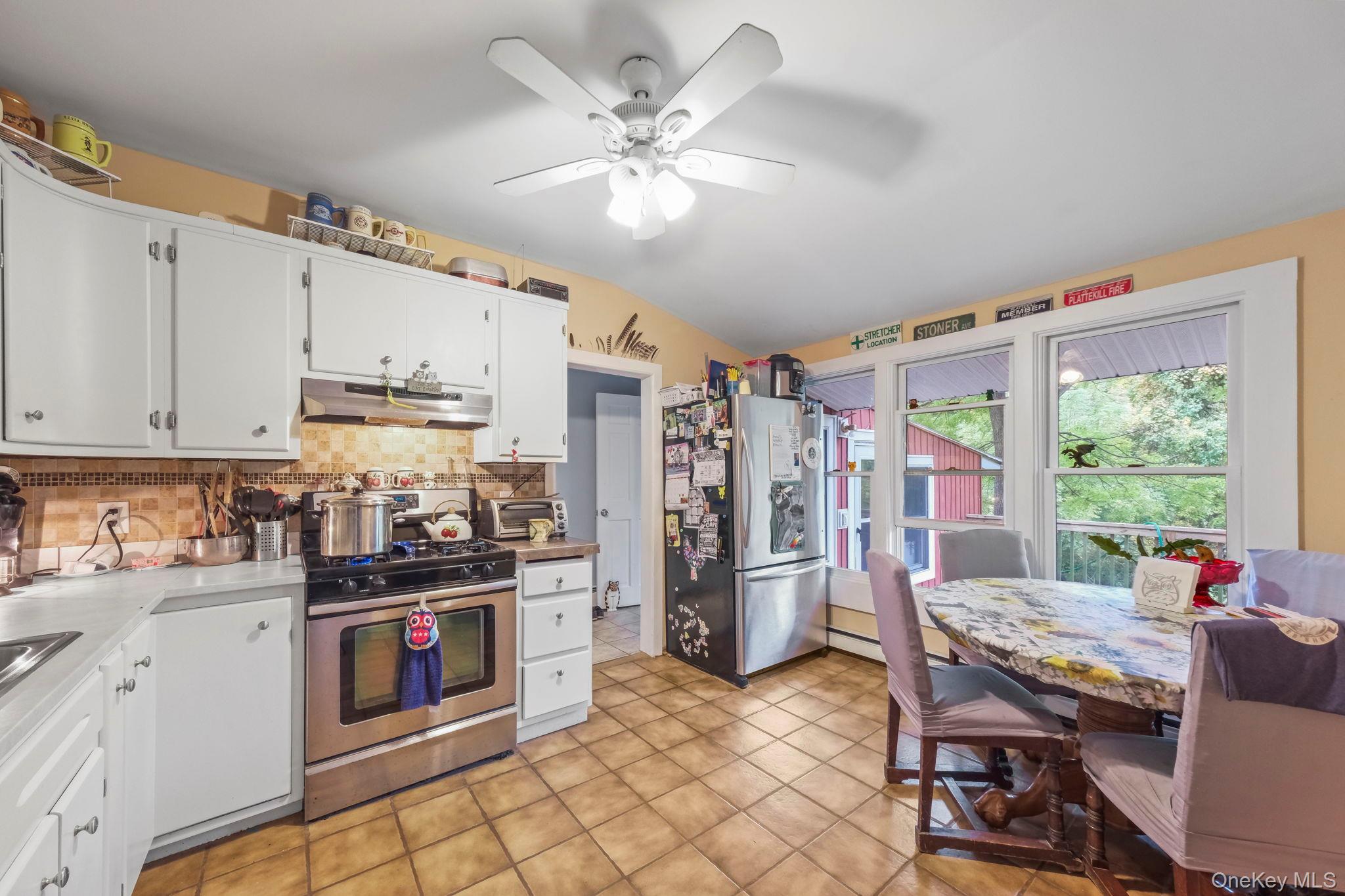 21 Meads Lane – For Sale photo 12