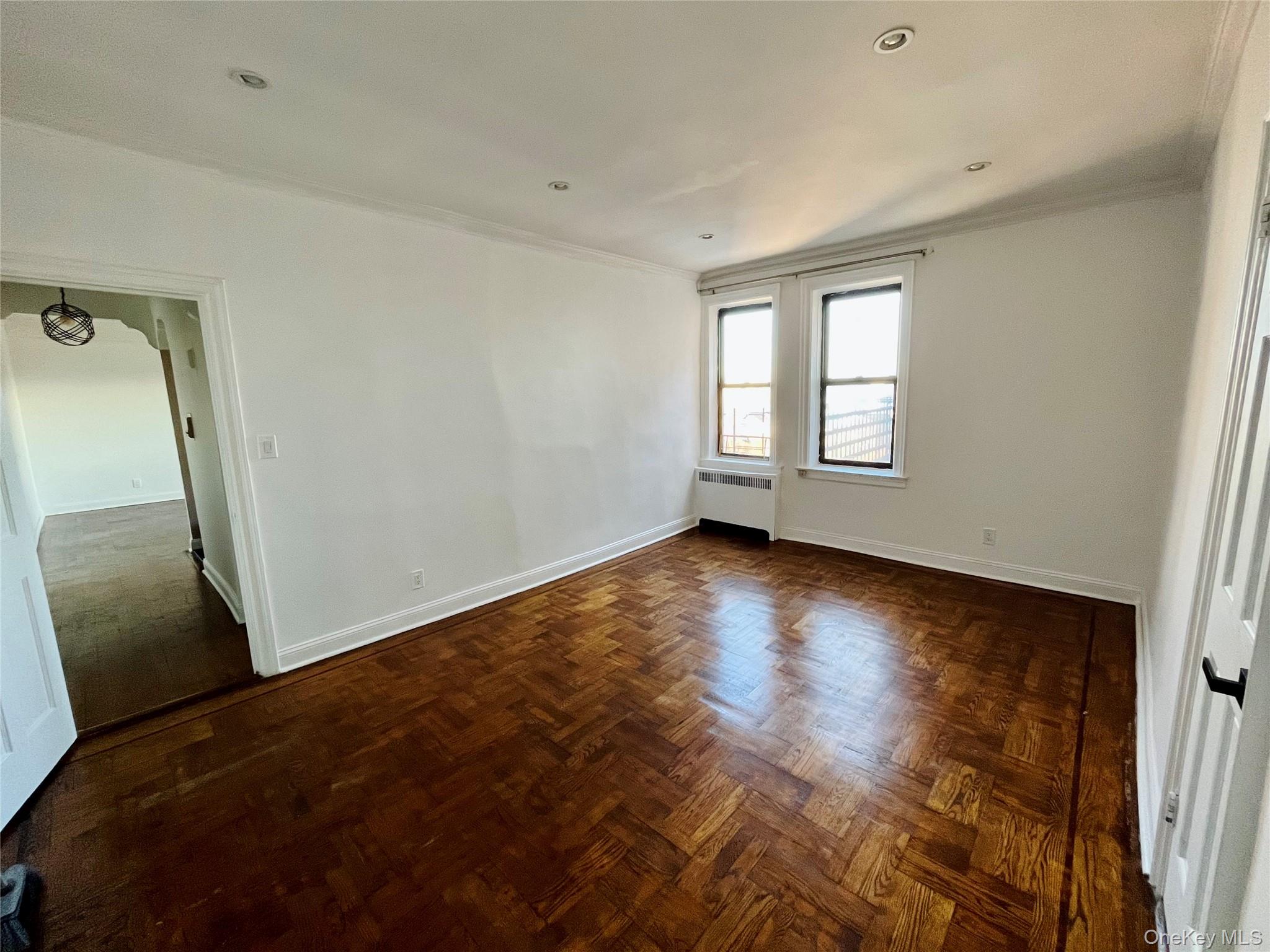 34-20 S 83rd Street, Unit 6I photo 9