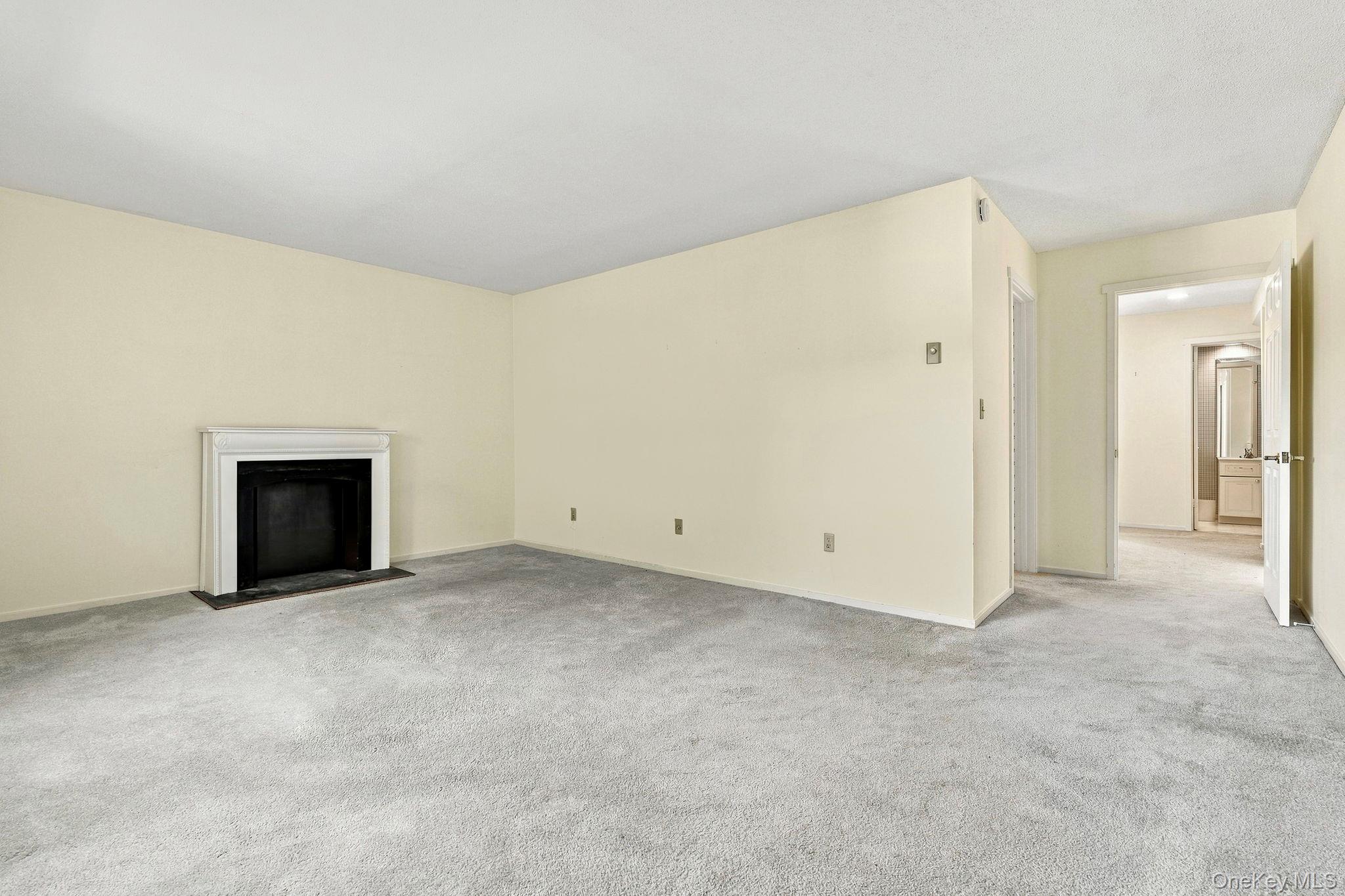 104 Heritage Hills, Unit A photo 35