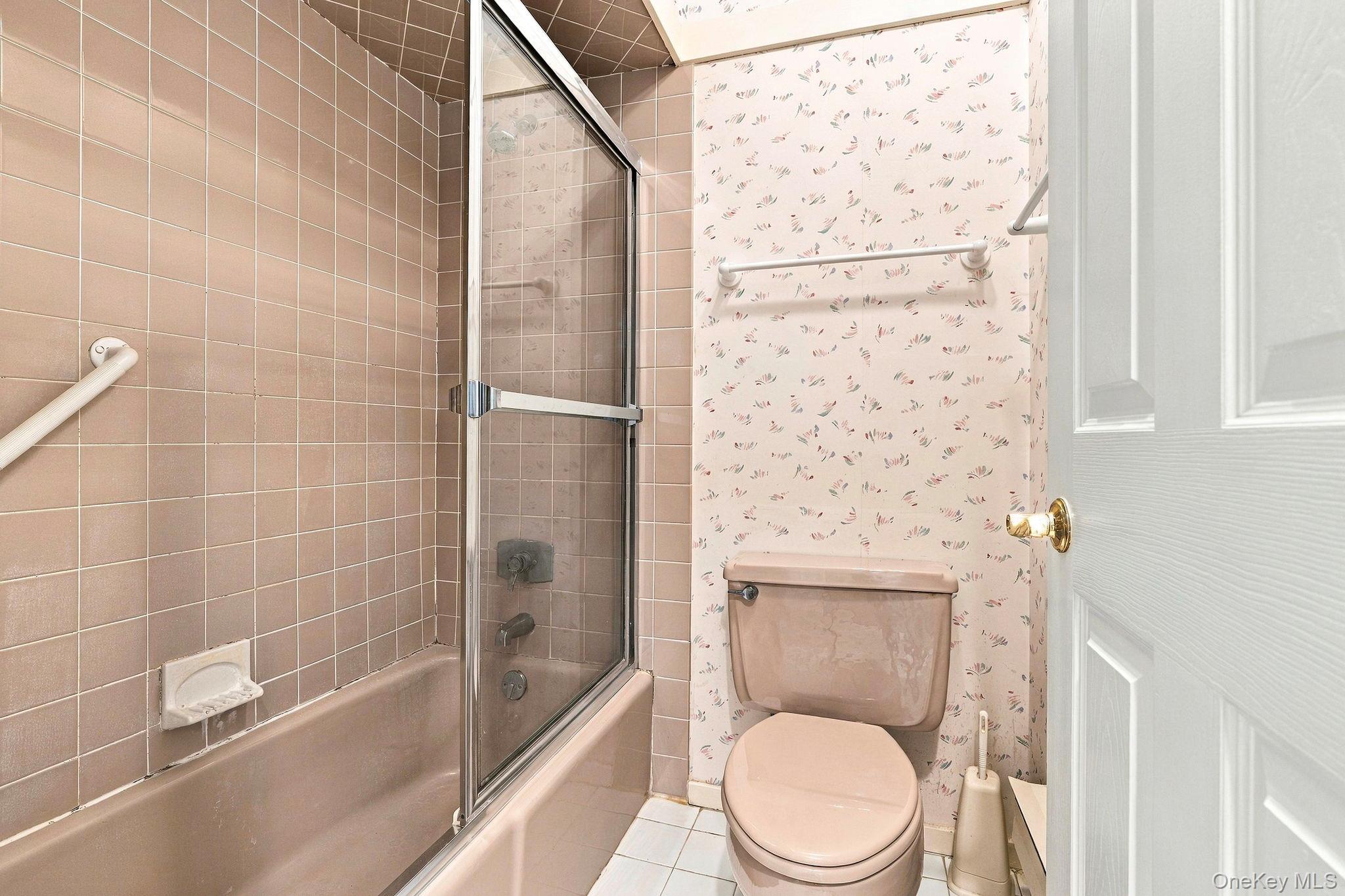 104 Heritage Hills, Unit A photo 39