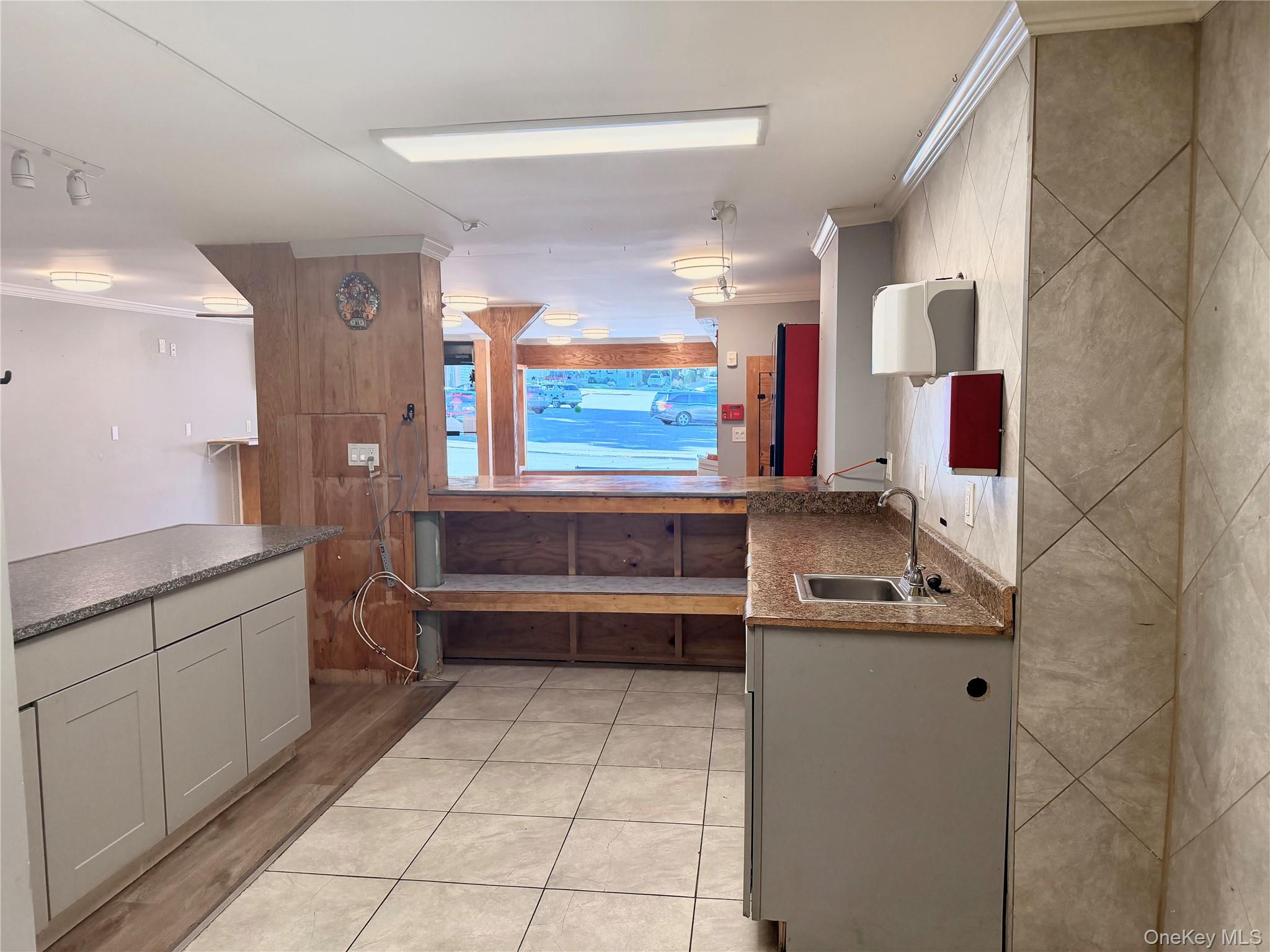 118 Clinton Street, Unit 1 photo 13