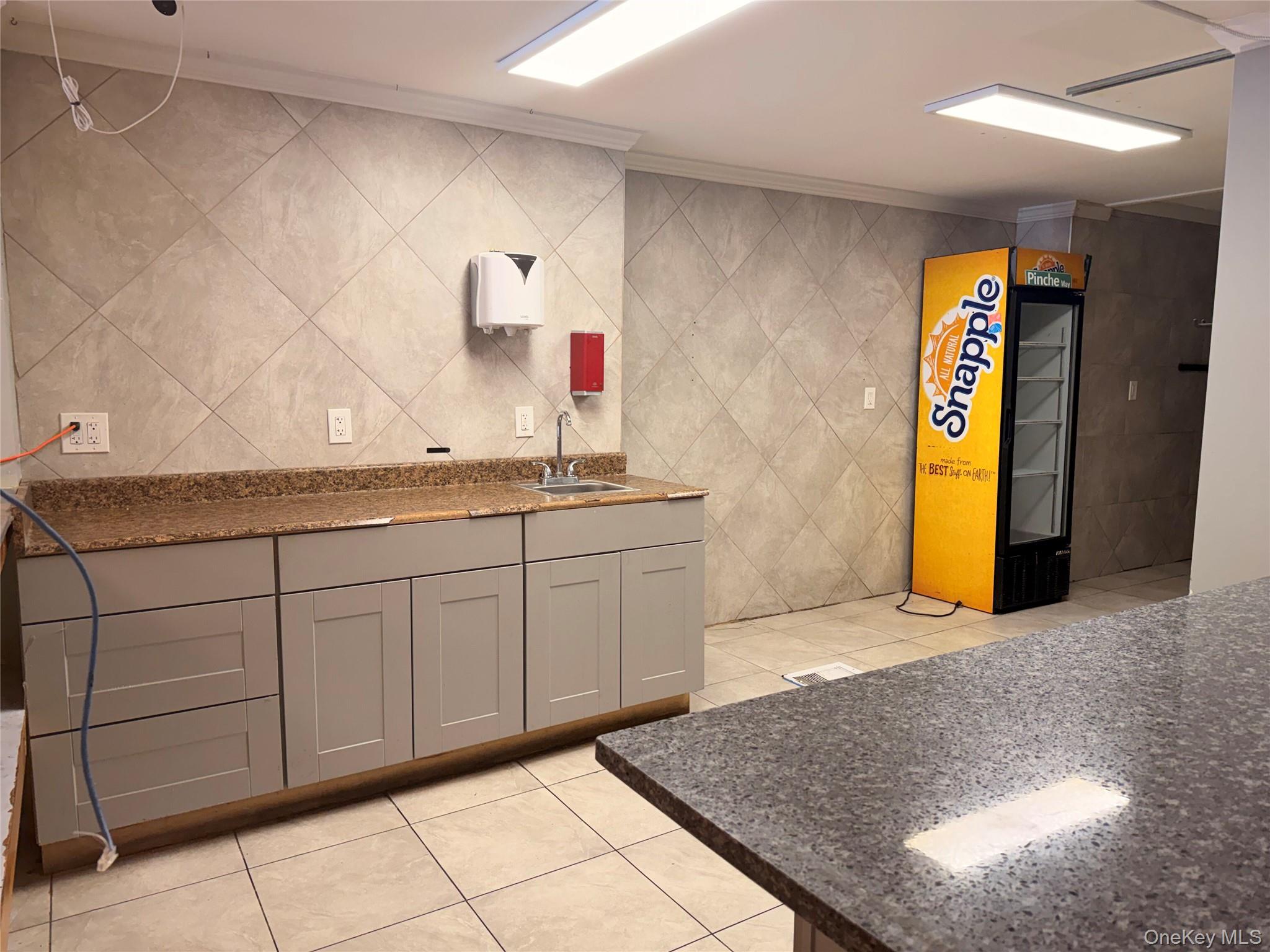 118 Clinton Street, Unit 1 photo 11