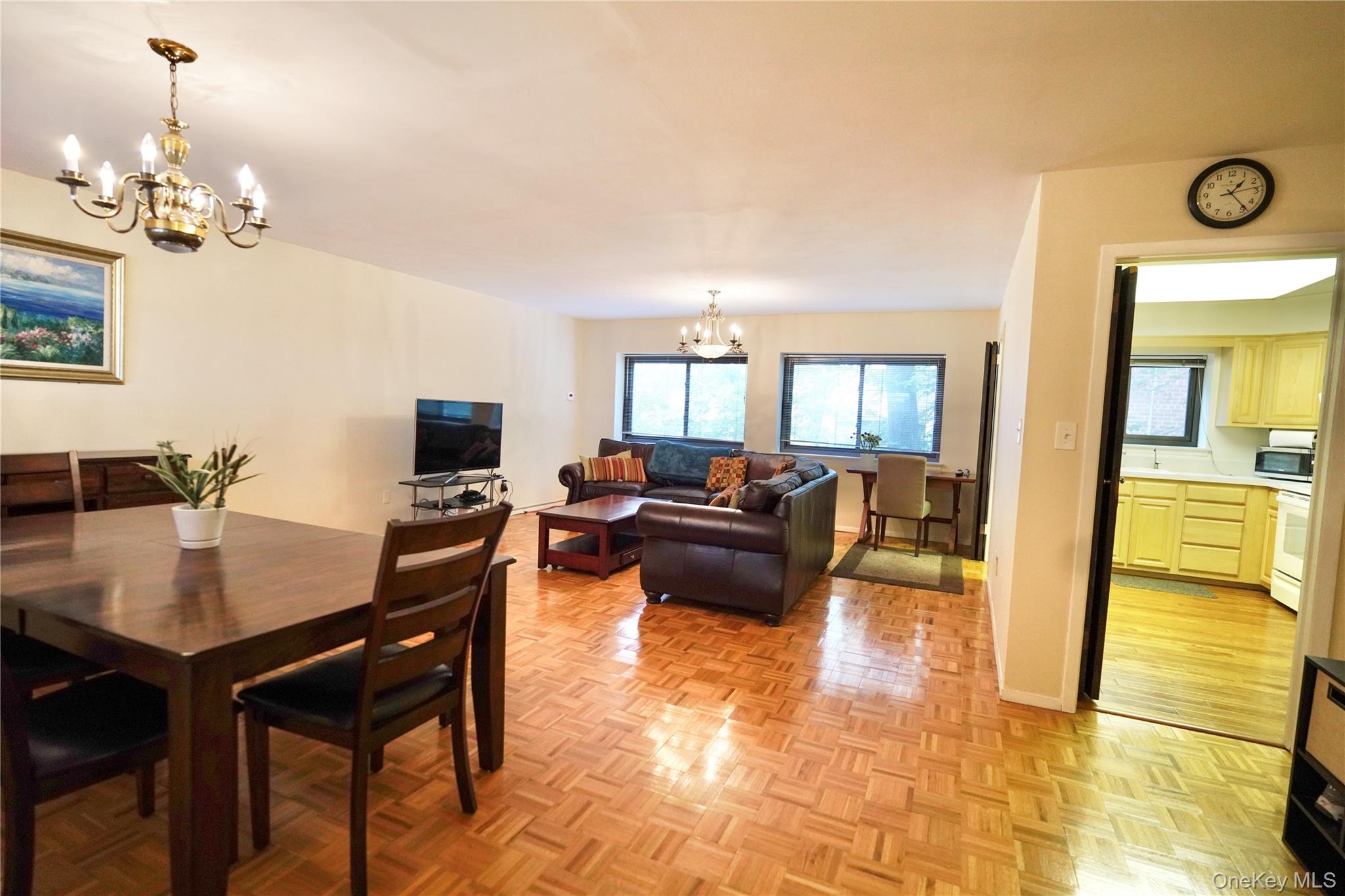 21 Canterbury Road, Unit 4 photo 9