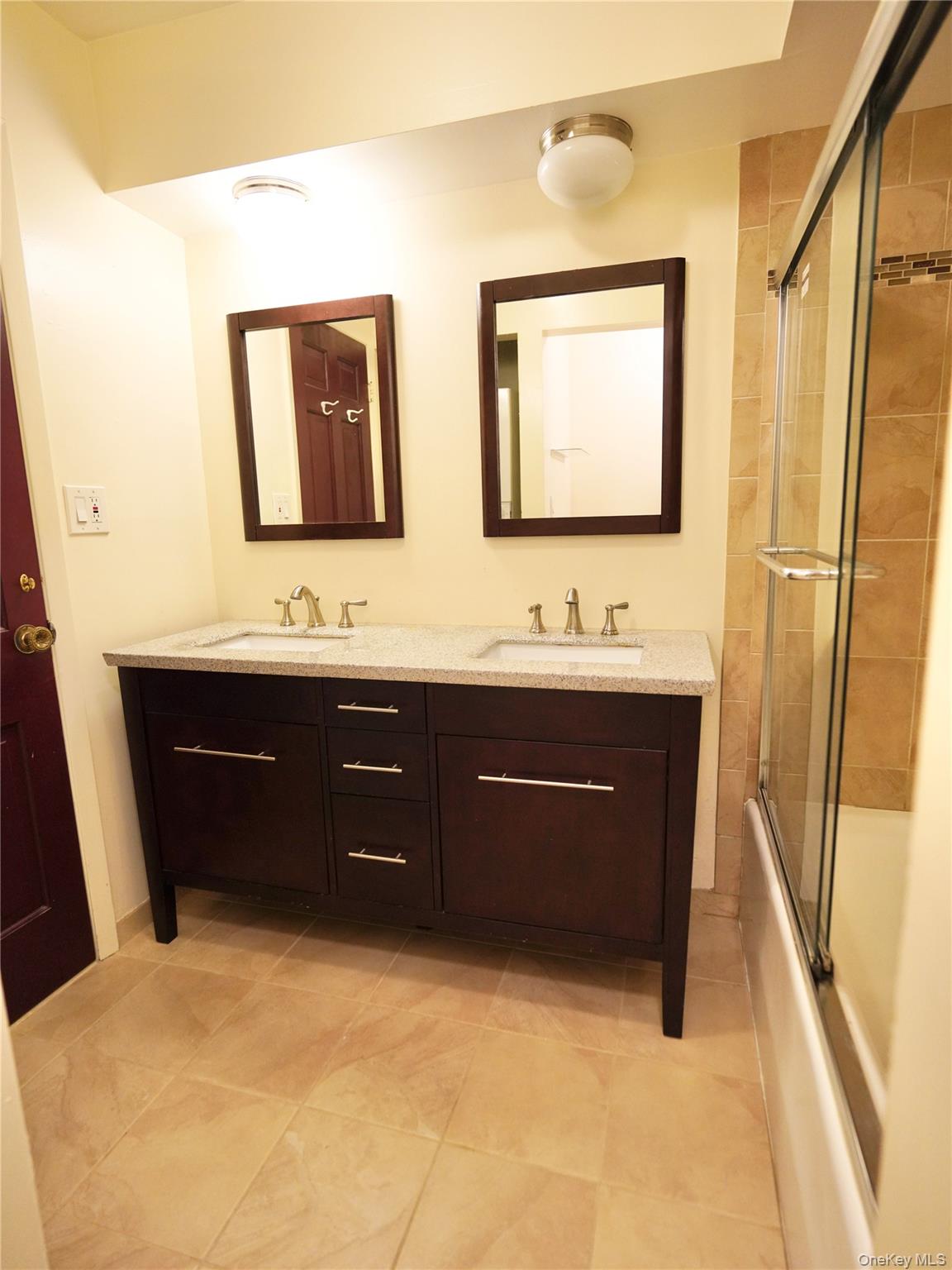 21 Canterbury Road, Unit 4 photo 32