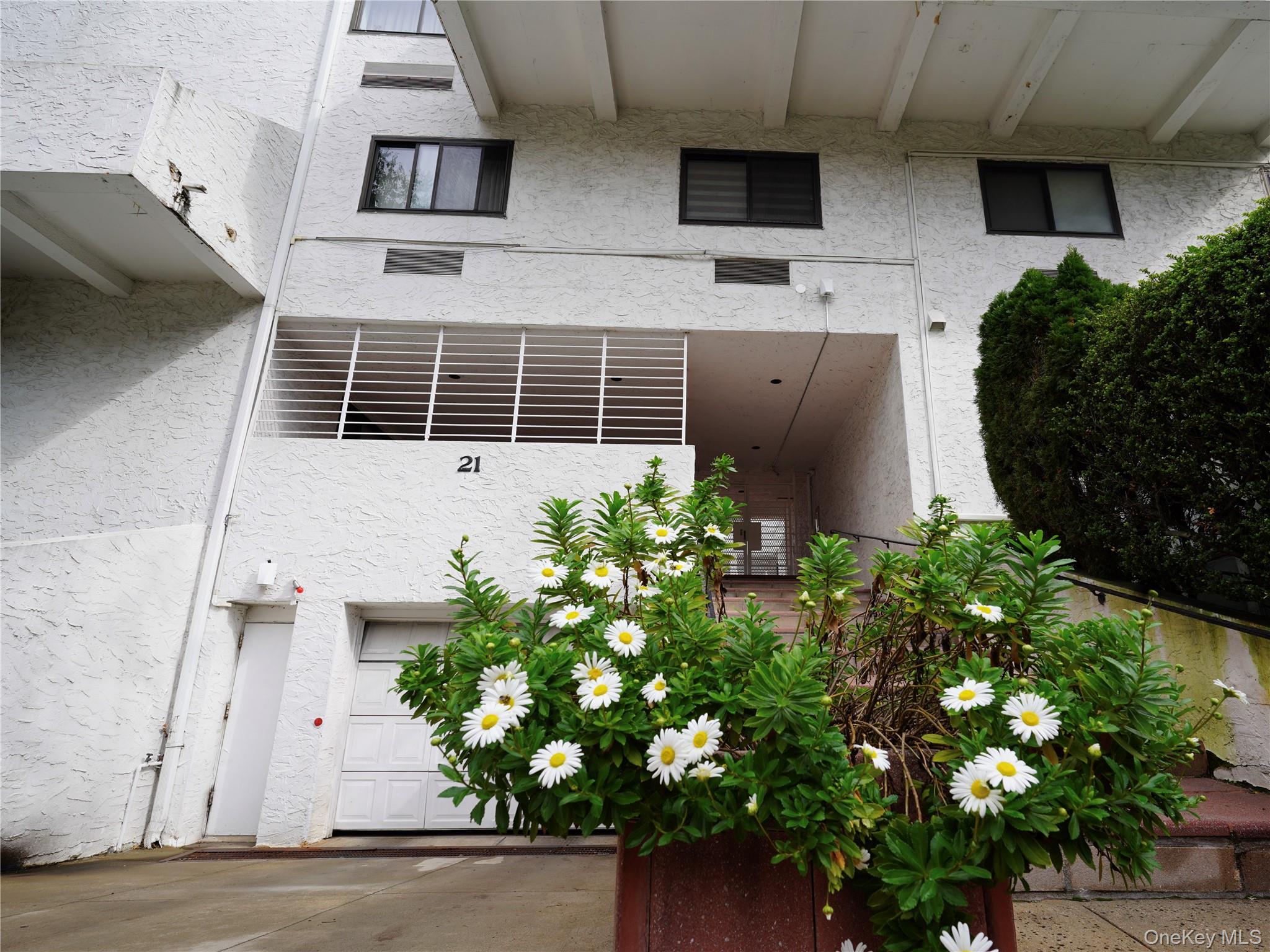 21 Canterbury Road, Unit 4 photo 38