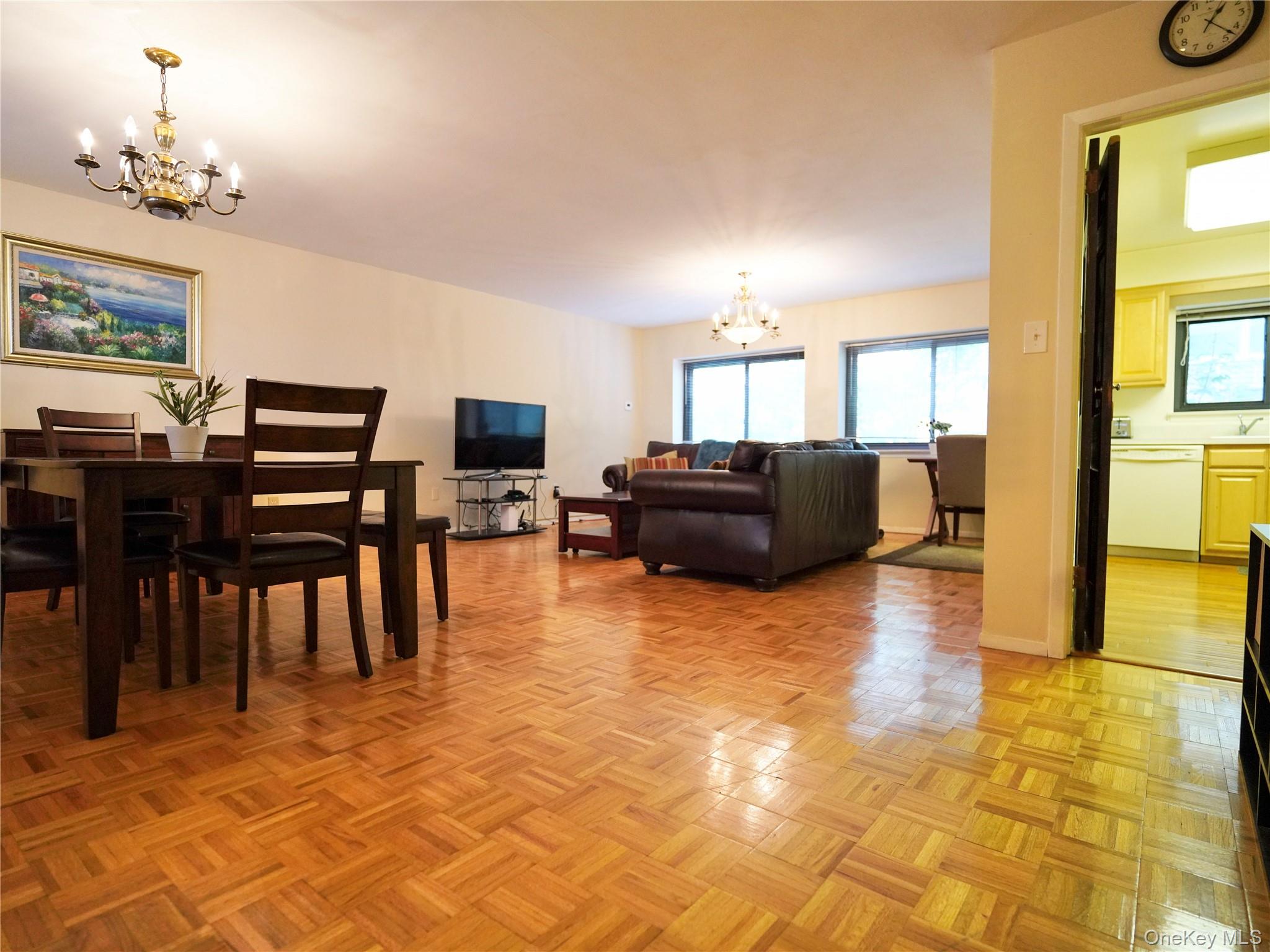 21 Canterbury Road, Unit 4 photo 6