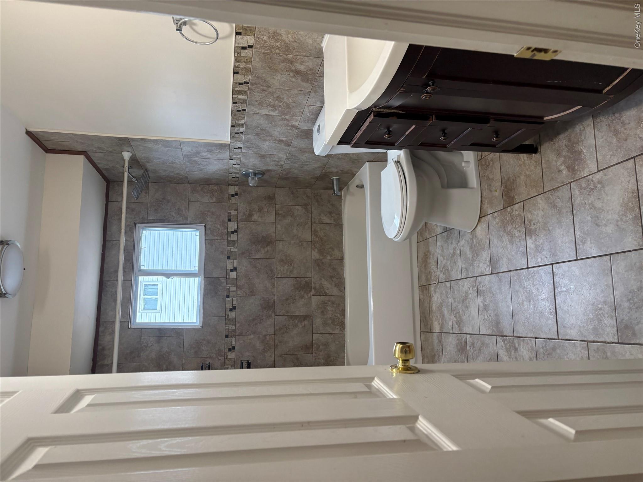 290 Leaf Avenue – For Rent photo 8
