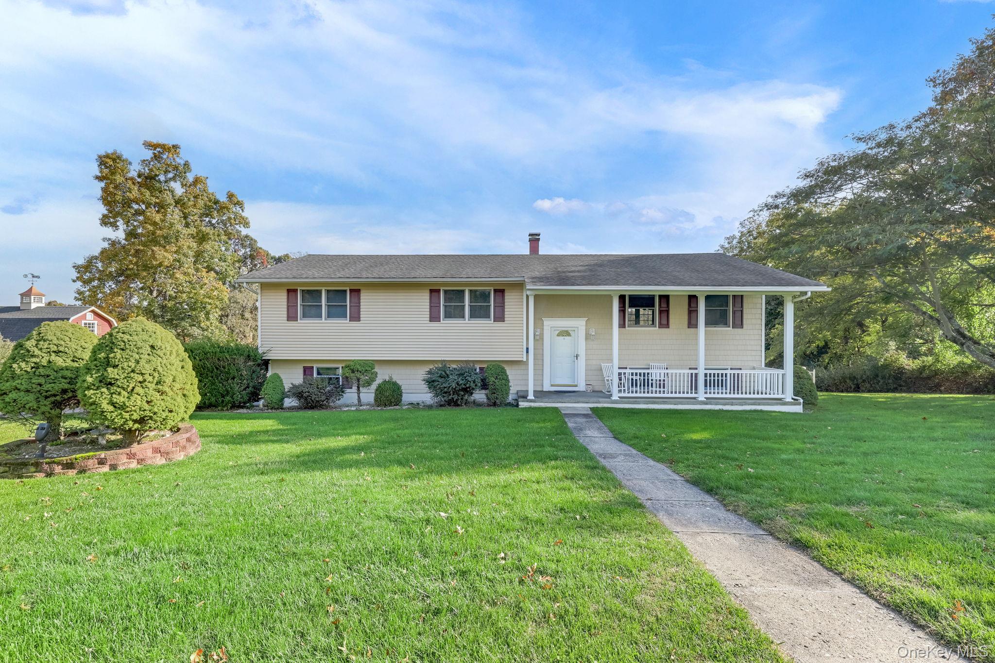 738 Ridgebury Road – For Sale