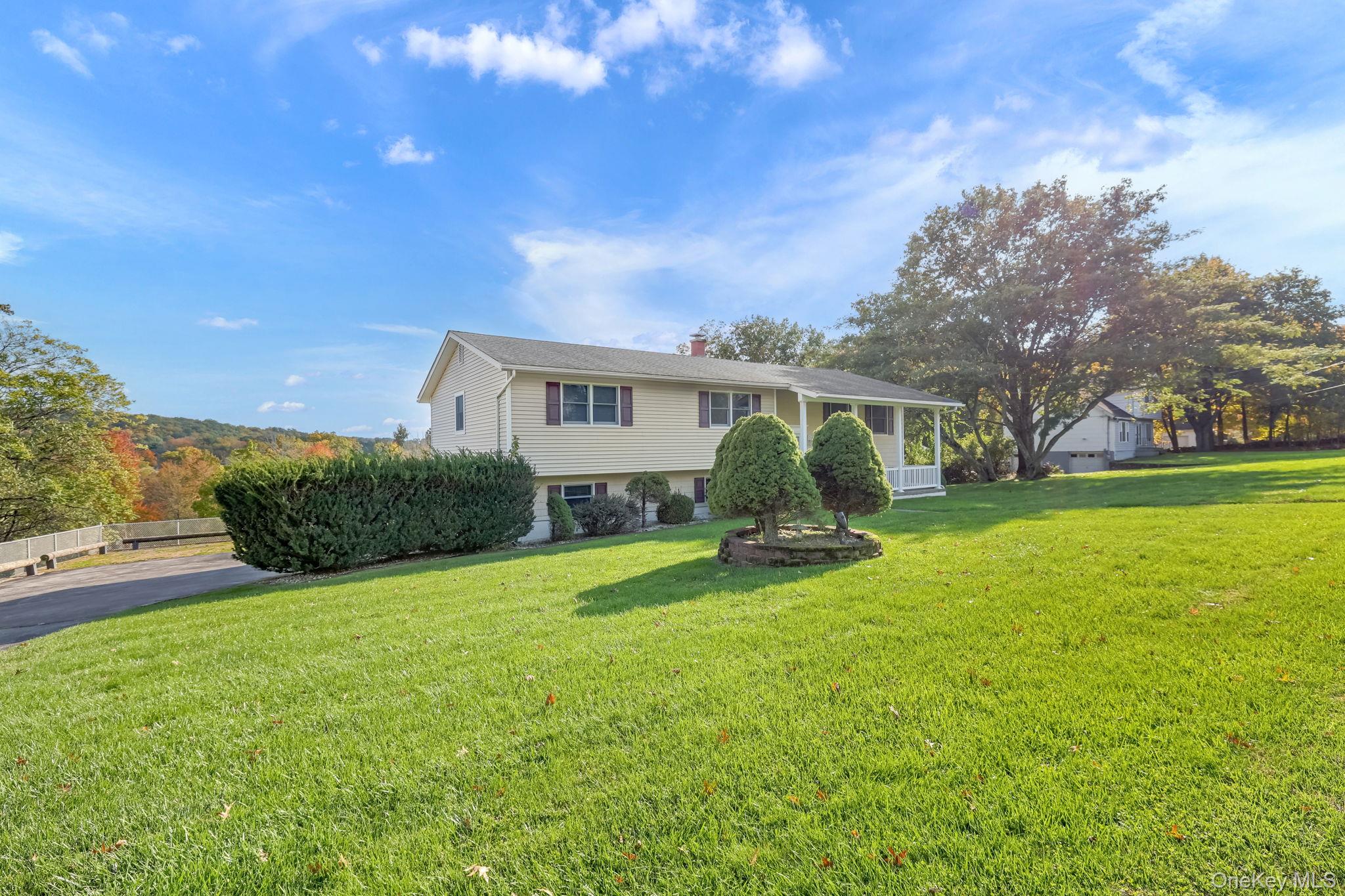 738 Ridgebury Road – For Sale photo 6