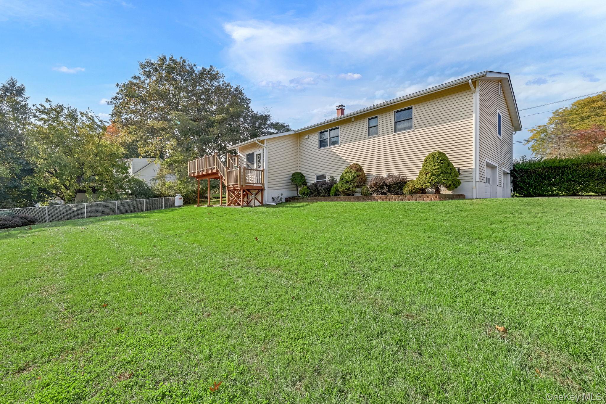 738 Ridgebury Road – For Sale photo 7