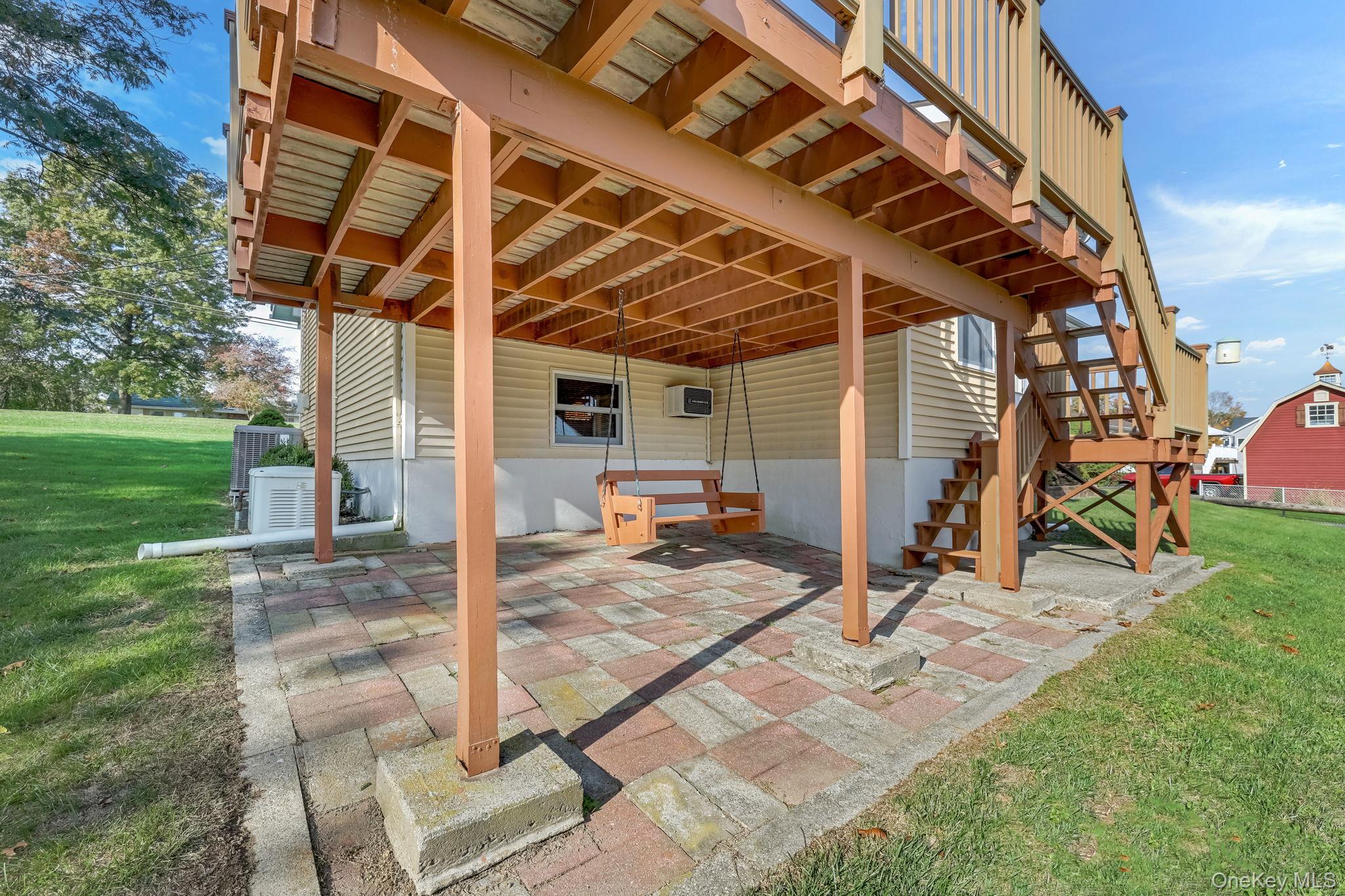 738 Ridgebury Road – For Sale photo 9