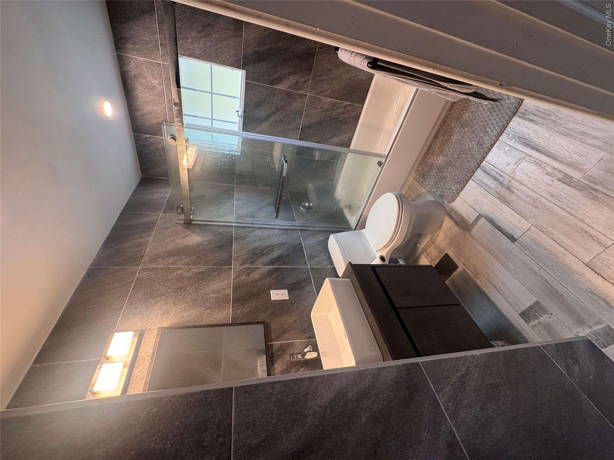 68 Brookline Avenue, Unit Main floor photo 5