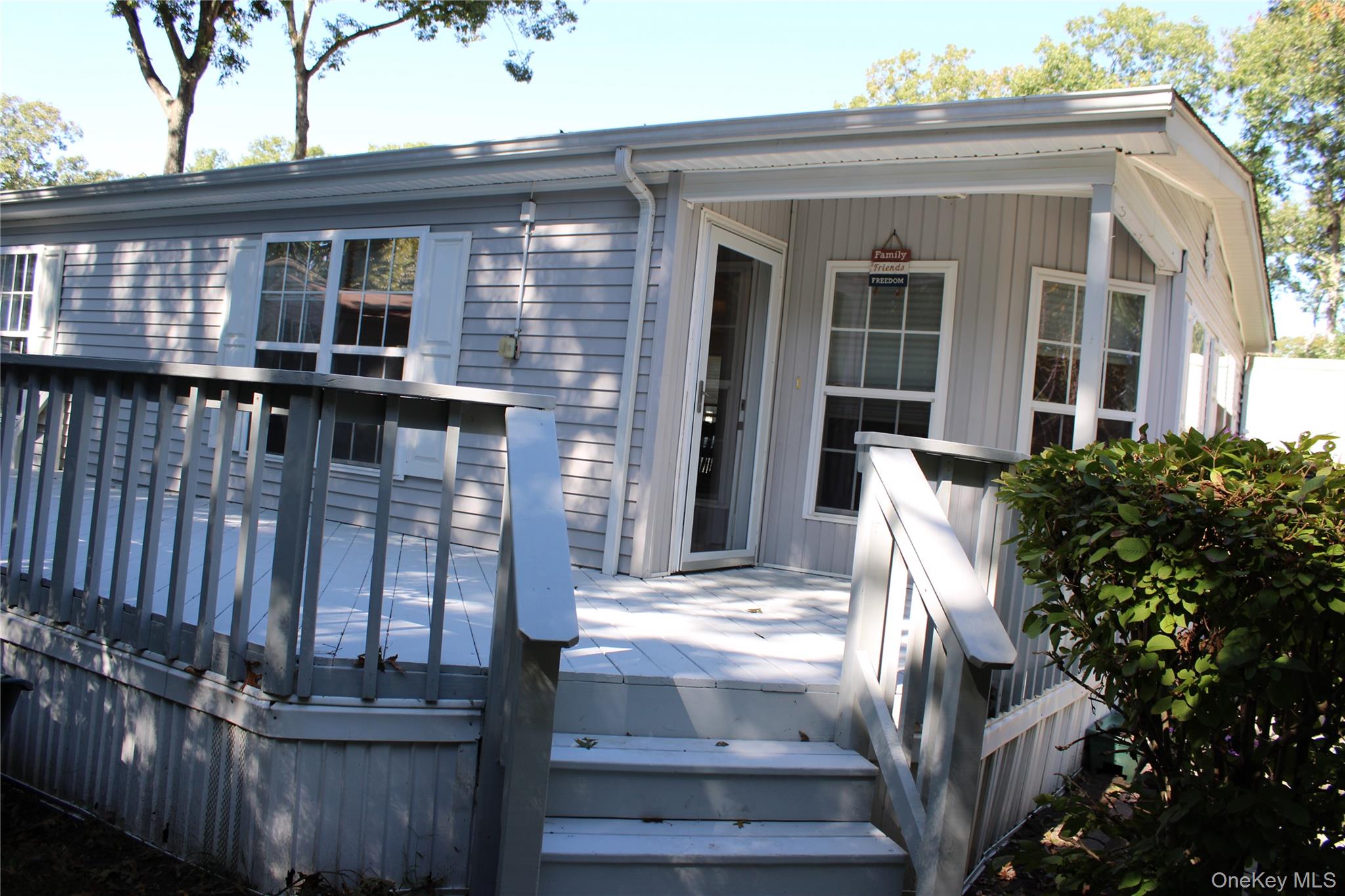 1661 Old Country Road, Unit 77 photo 4