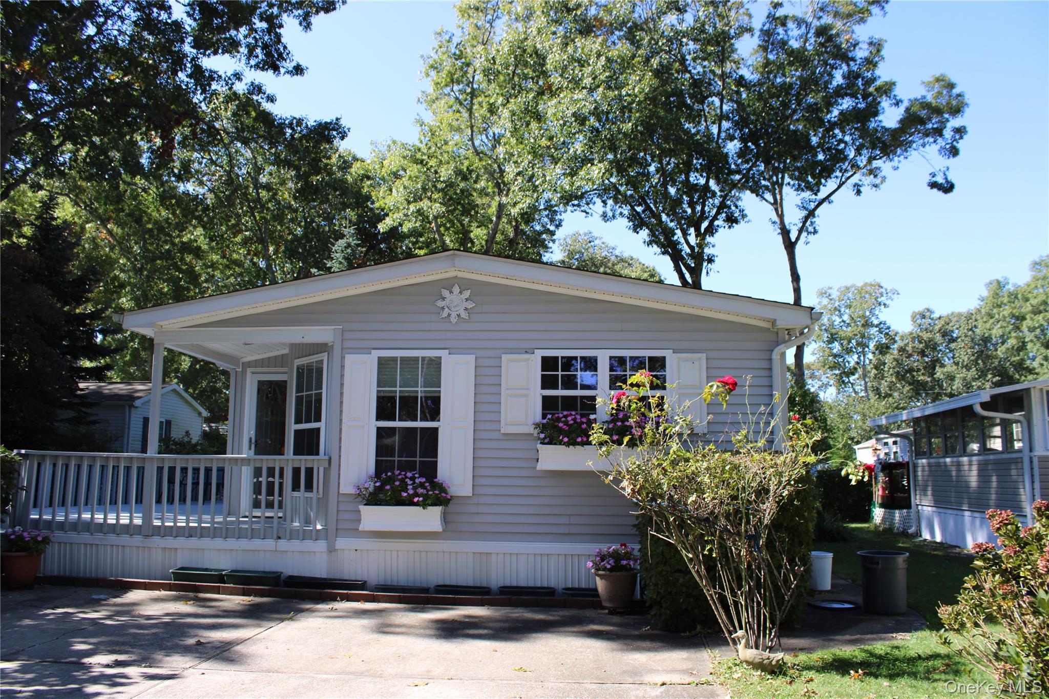 1661 Old Country Road, Unit 77