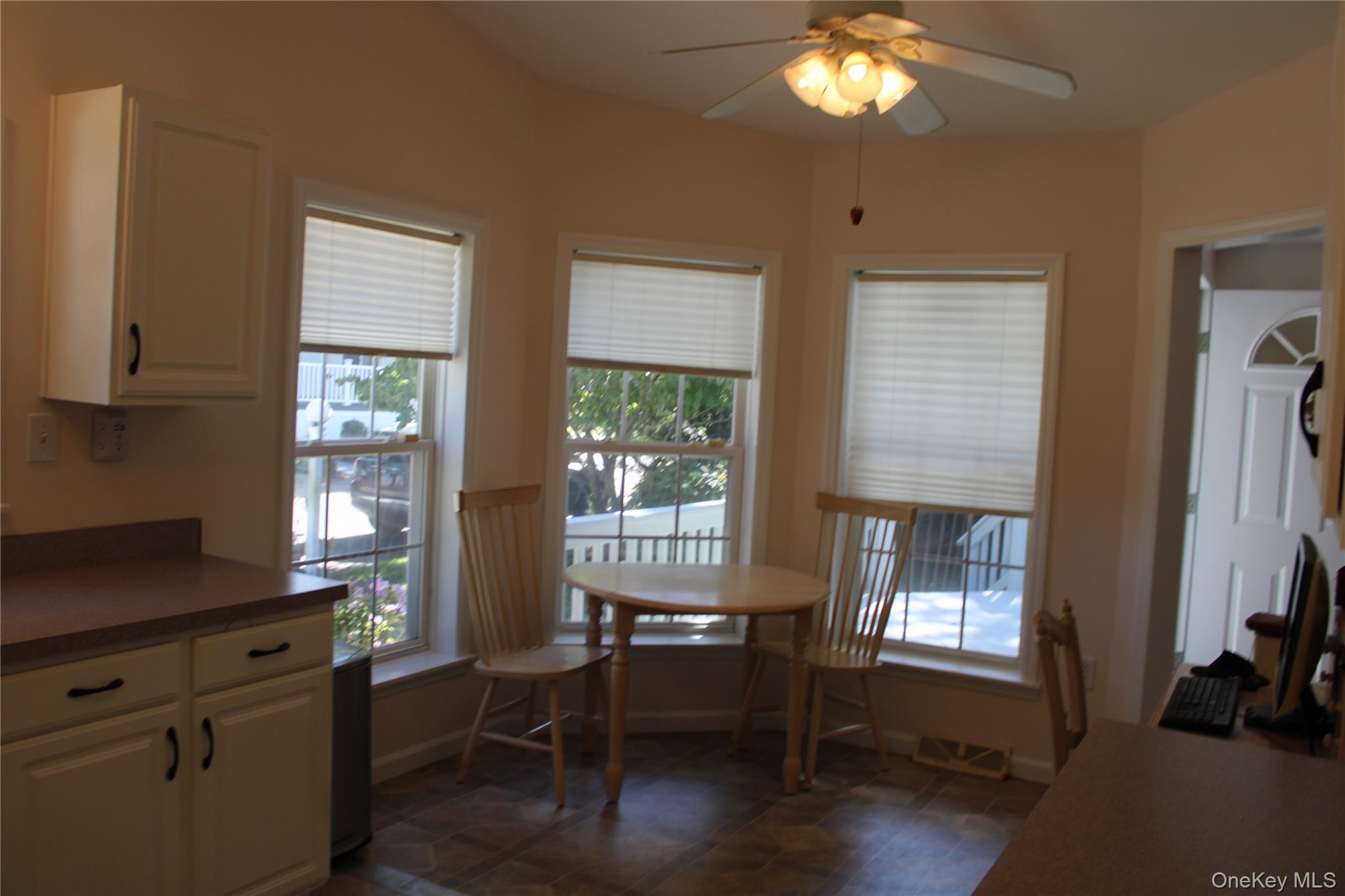 1661 Old Country Road, Unit 77 photo 18