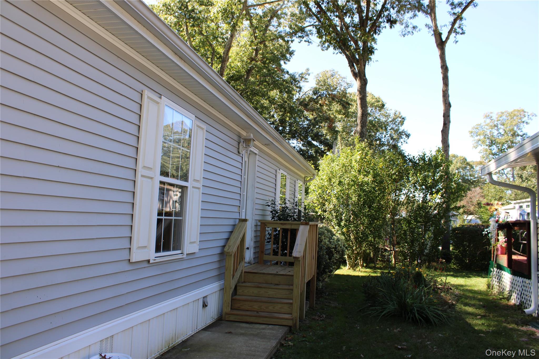 1661 Old Country Road, Unit 77 photo 30