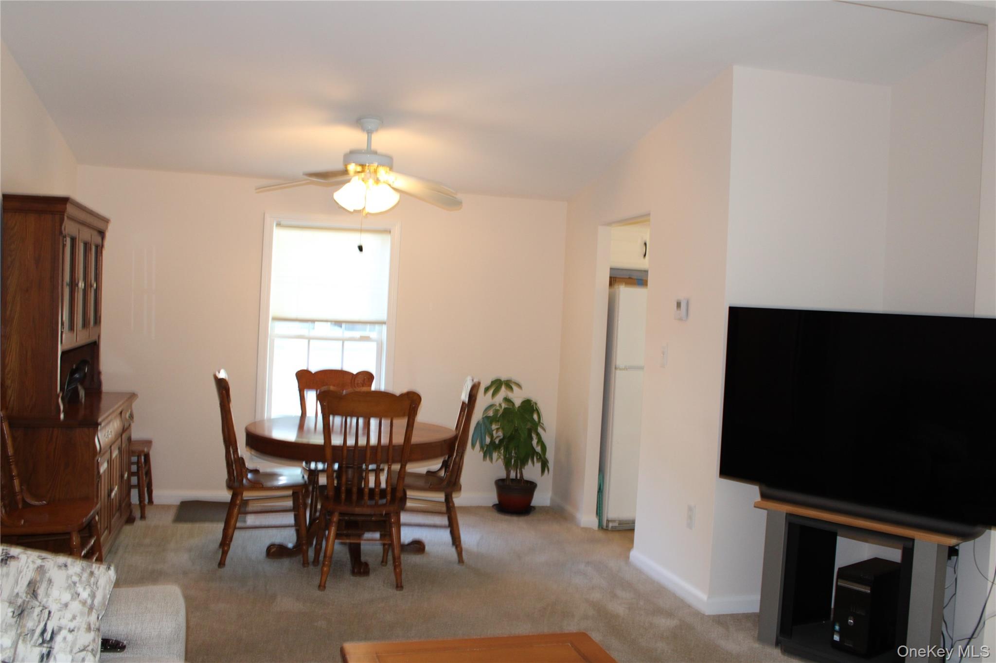 1661 Old Country Road, Unit 77 photo 11