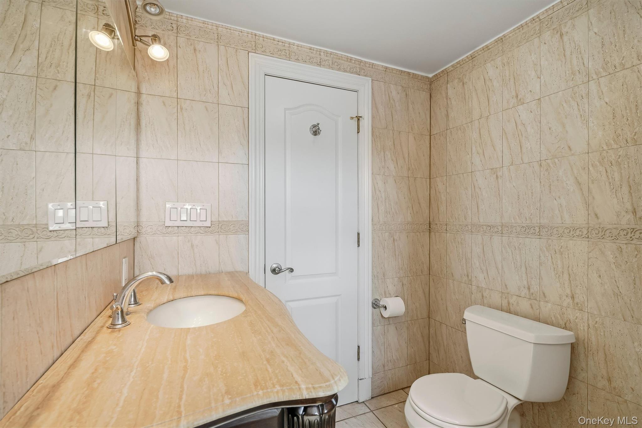 26 Custer Avenue – For Sale photo 30