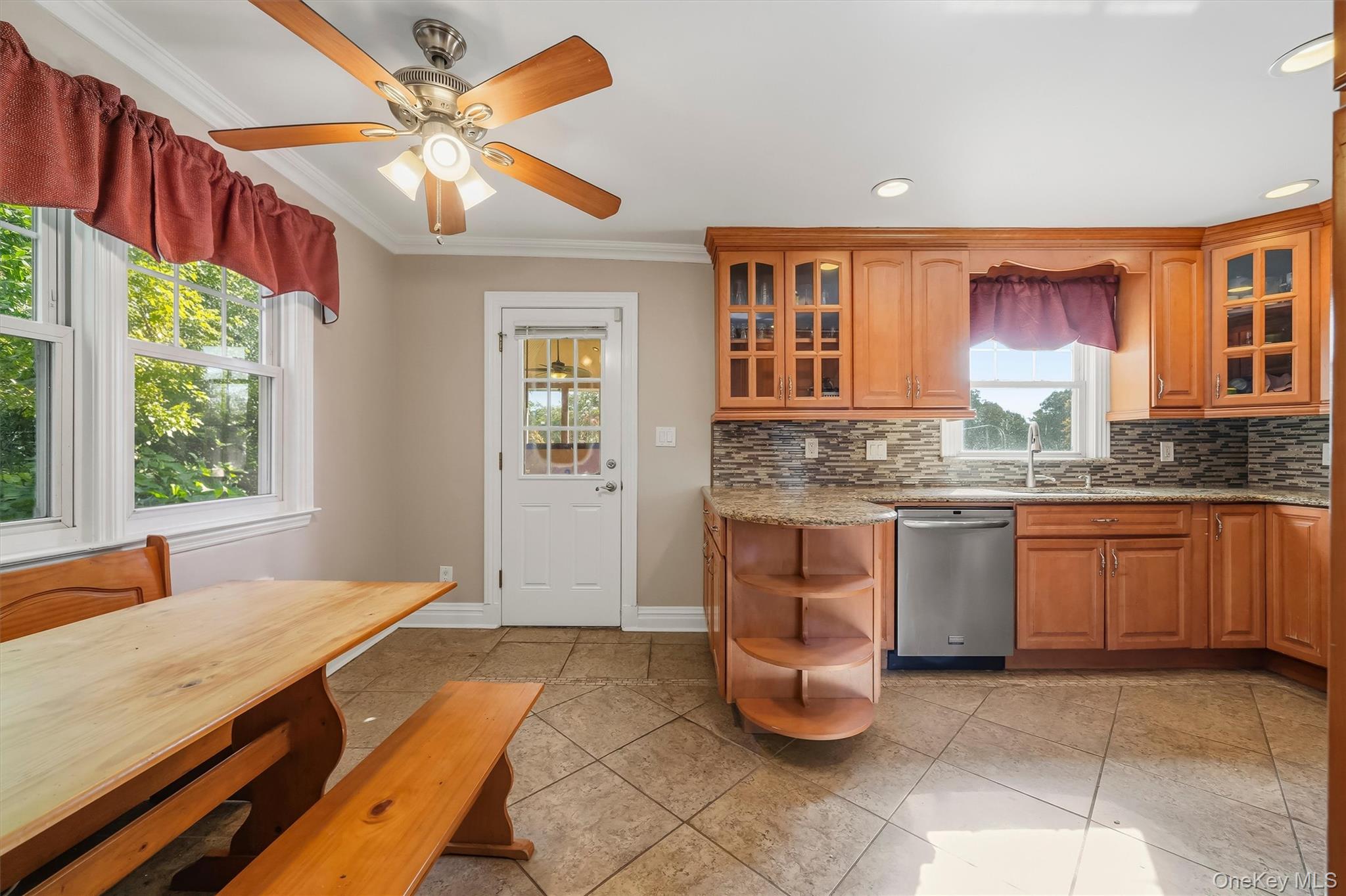 26 Custer Avenue – For Sale photo 9