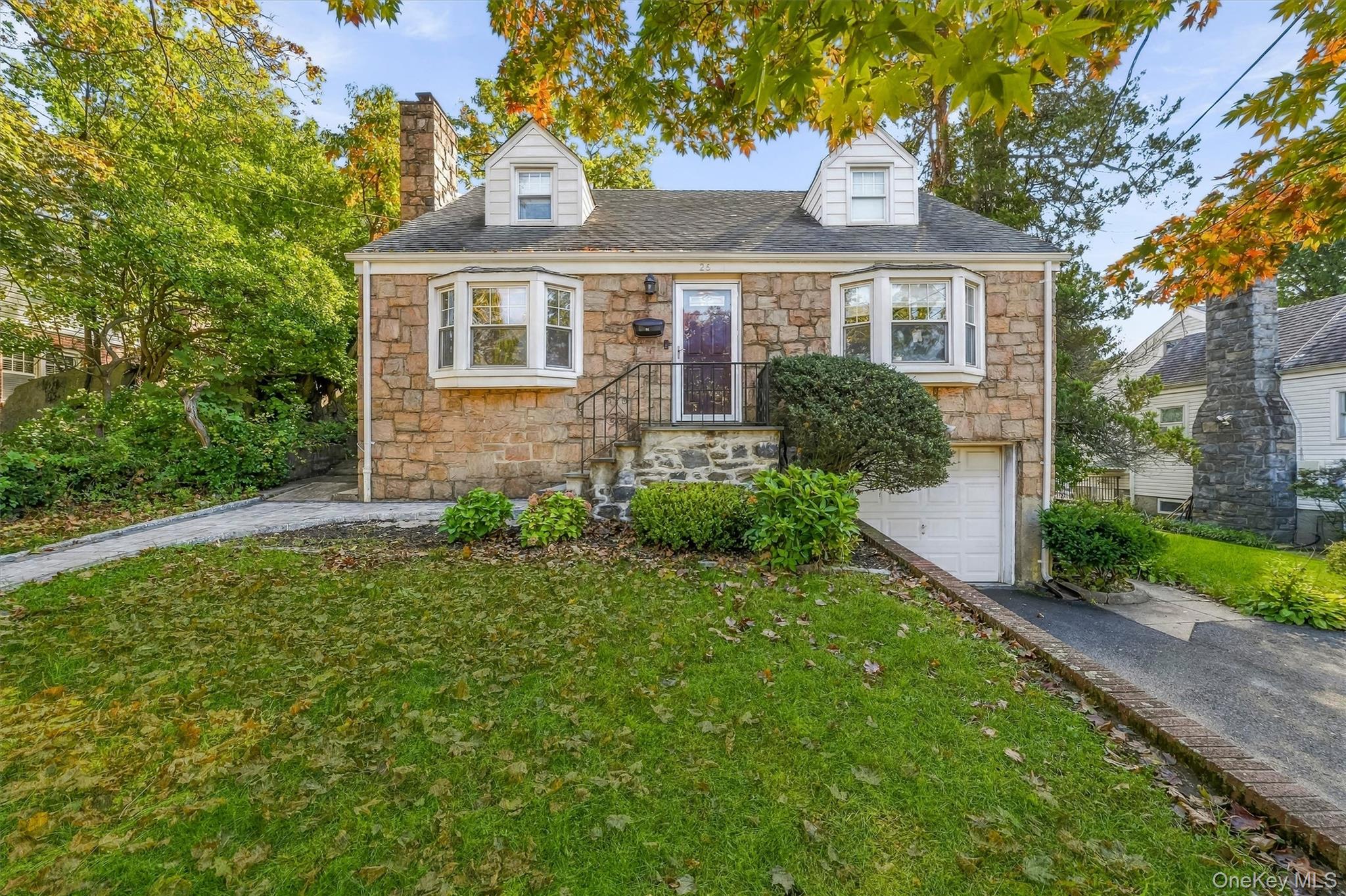 26 Custer Avenue – For Sale