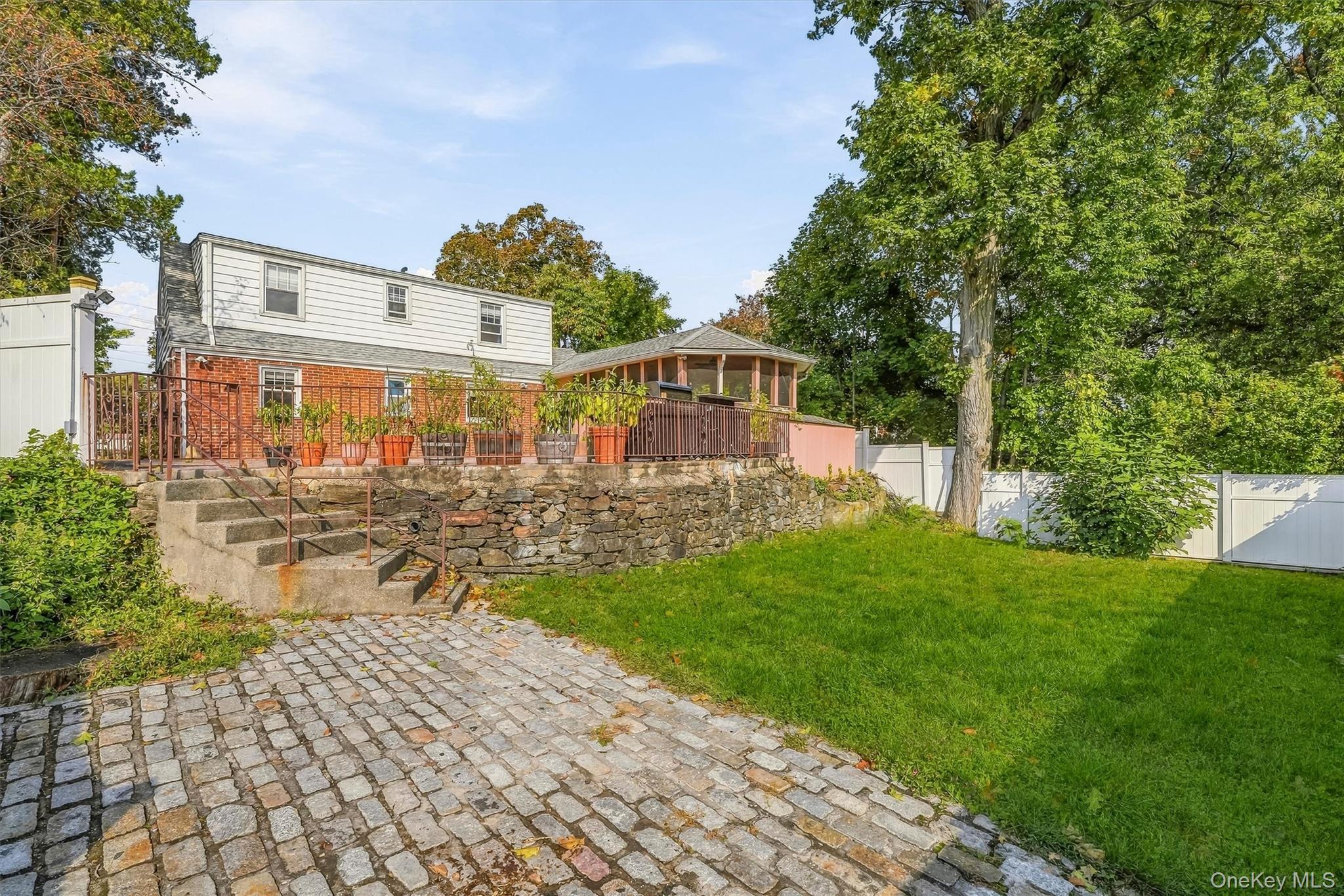 26 Custer Avenue – For Sale photo 47