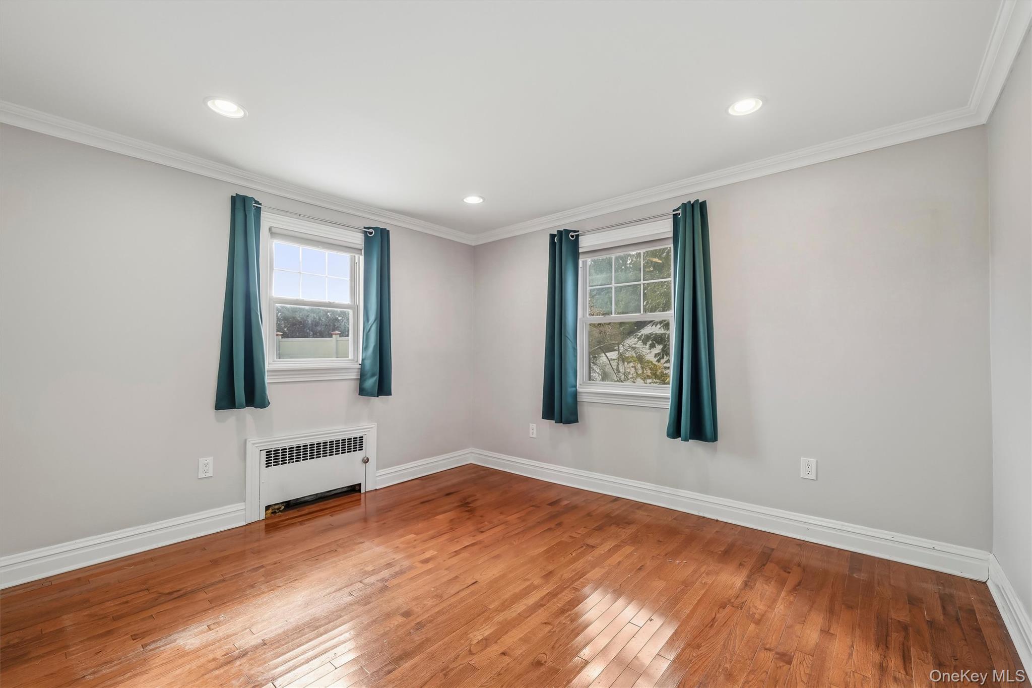 26 Custer Avenue – For Sale photo 20