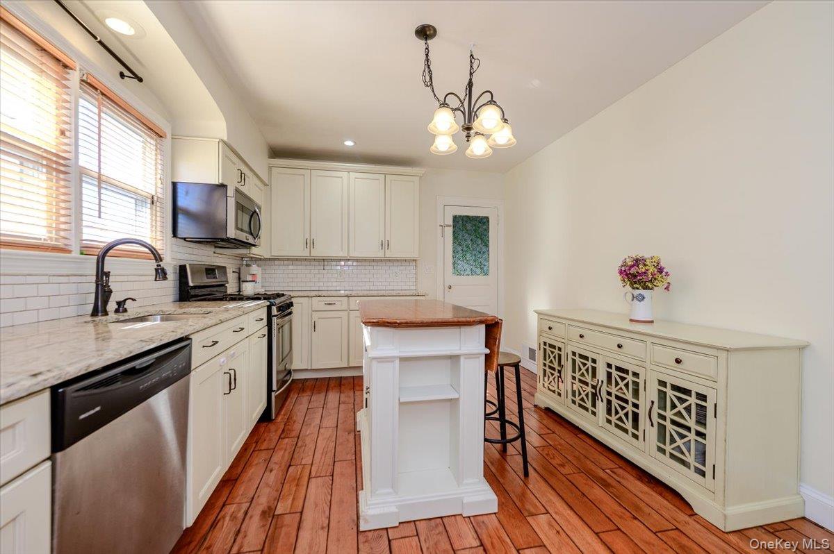 412 Fire Island Avenue – For Sale photo 9