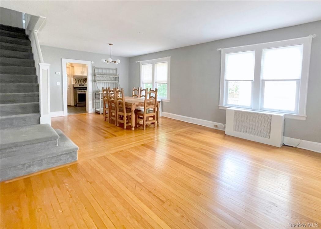 306 Soundview Avenue, Unit Right photo 18