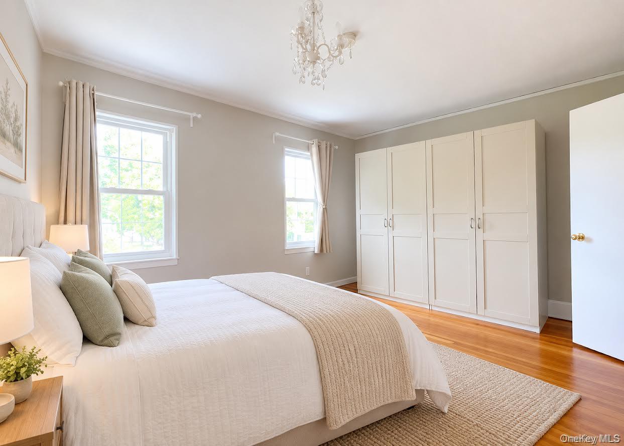 306 Soundview Avenue, Unit Right photo 15