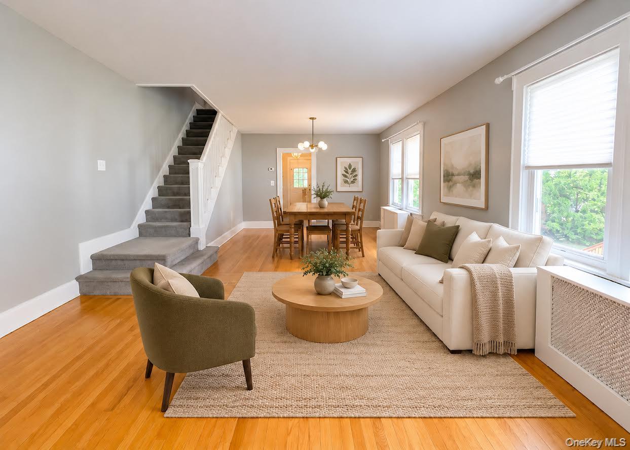 306 Soundview Avenue, Unit Right photo 11