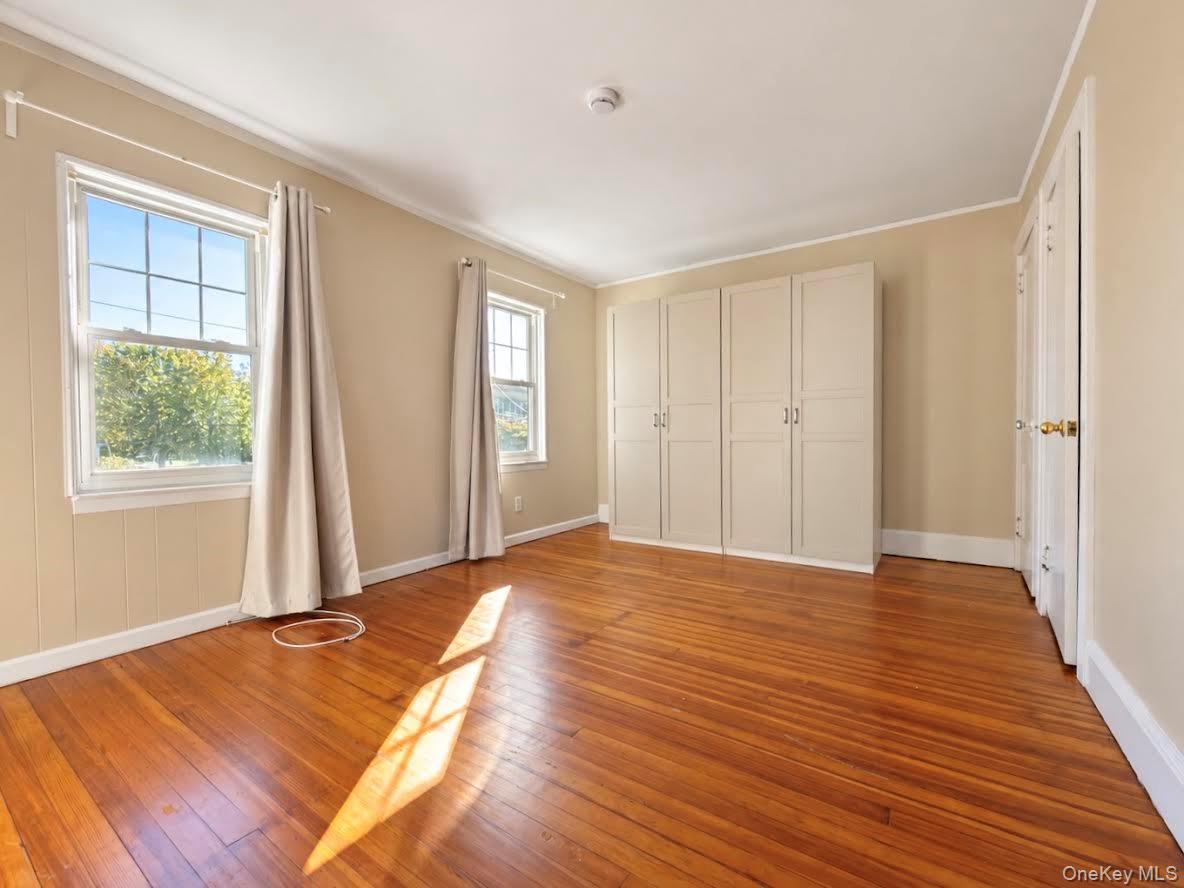 306 Soundview Avenue, Unit Right photo 17