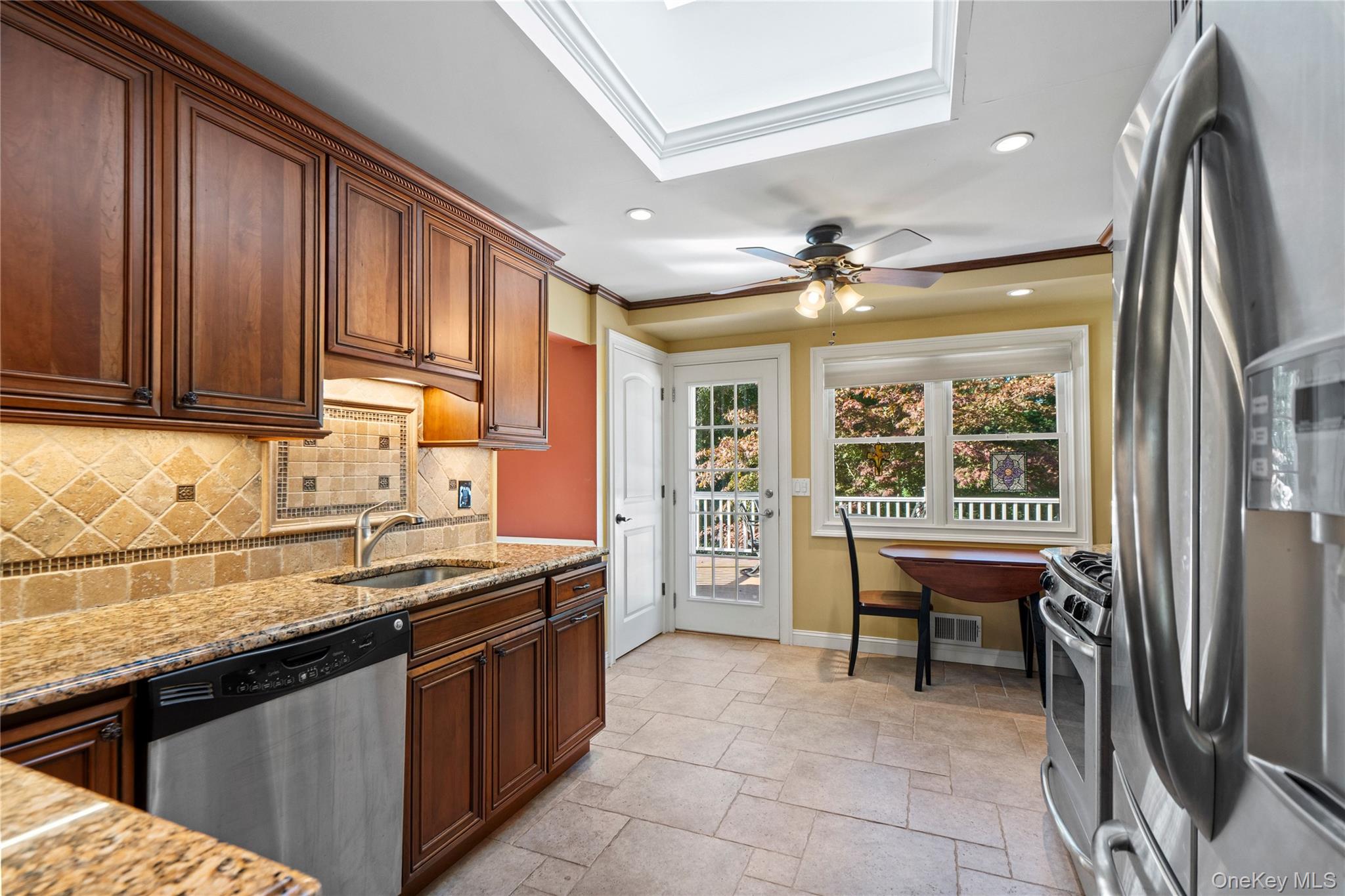 28 Peacock Lane – For Sale photo 13
